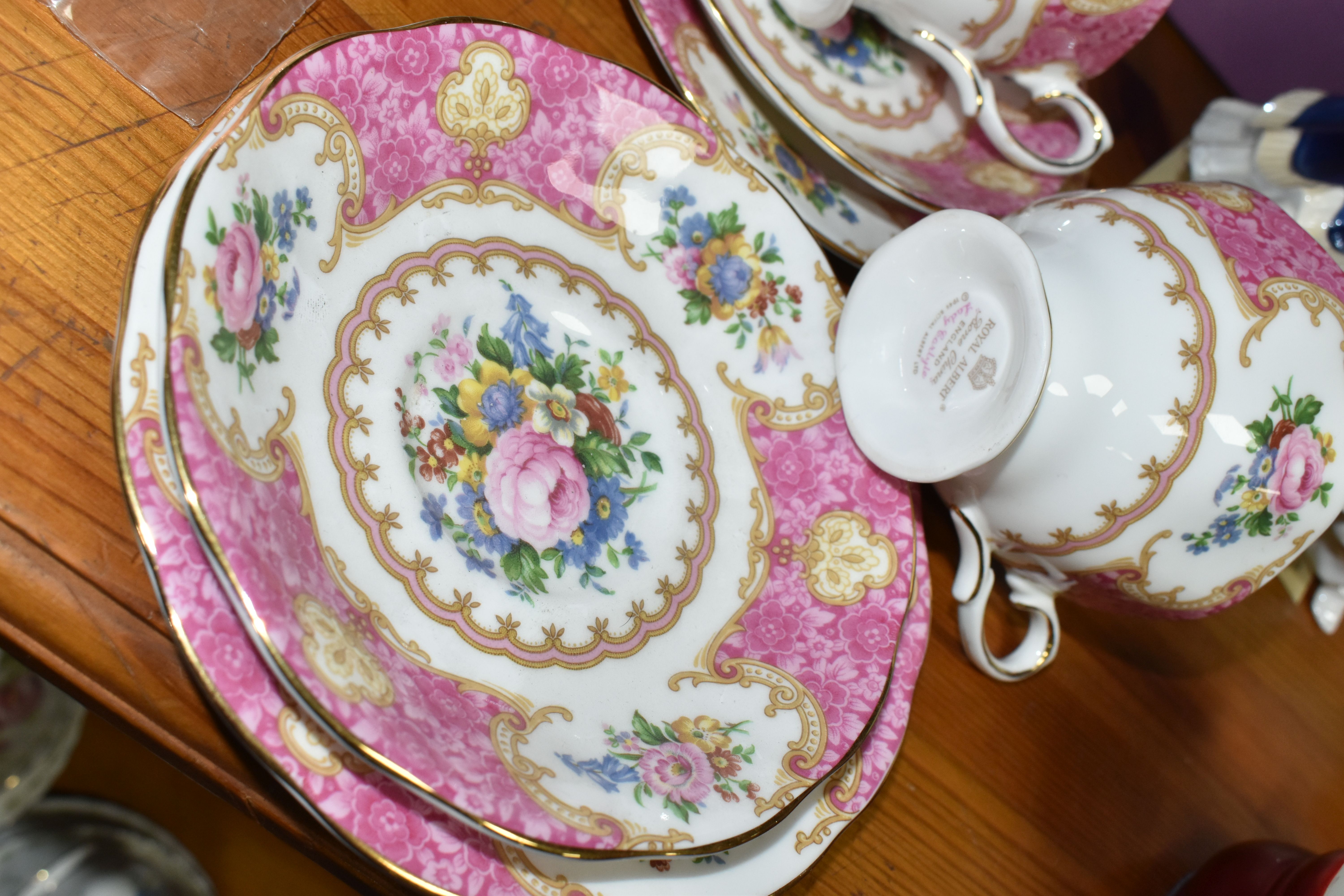 A ROYAL ALBERT 'LADY CARLYLE' PATTERN TEA SET FOR TWO, comprising a small teapot, milk jug, sugar - Image 3 of 5