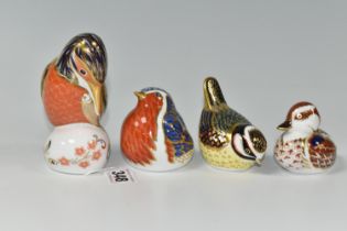 A GROUP OF FOUR ROYAL CROWN DERBY IMARI BIRD PAPERWEIGHTS, comprising a Kingfisher with gold