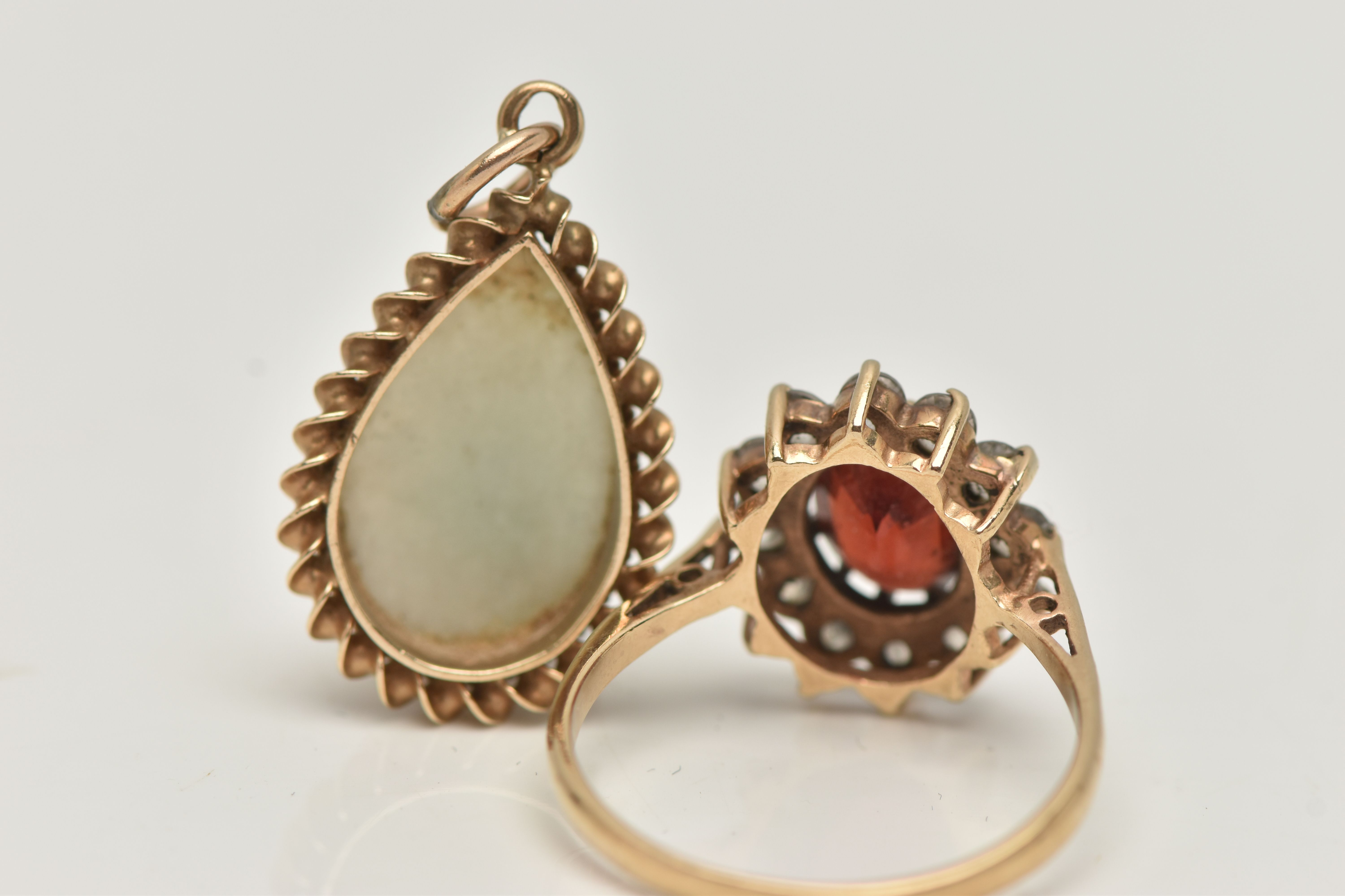 A 9CT GOLD CLUSTER RING AND A PENDANT, the oval cluster set with an oval cut garnet, in a surround - Image 4 of 4