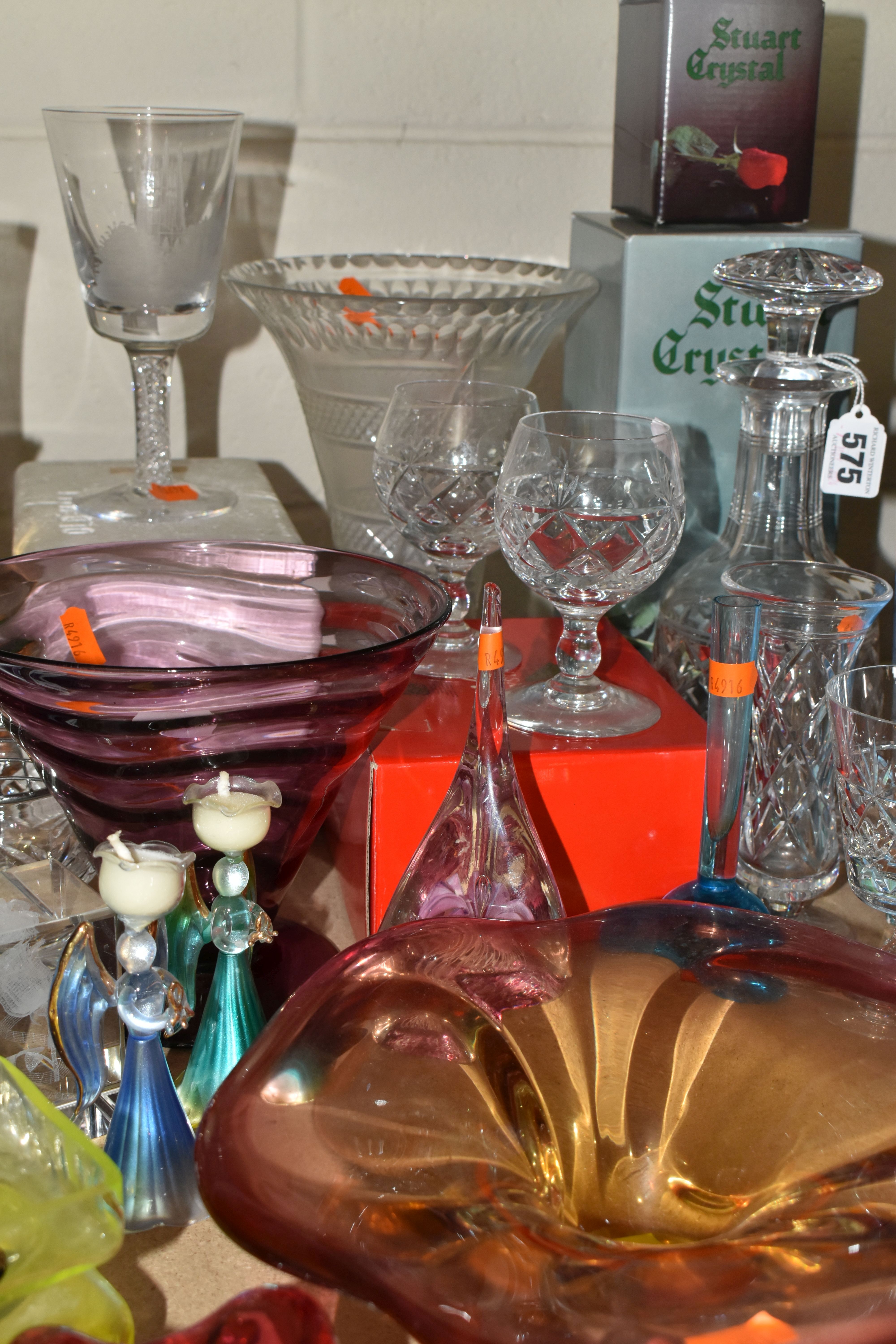 A COLLECTION OF GLASS WARE, to include a purple conical footed vase, possibly Thomas Webb, a - Image 9 of 10