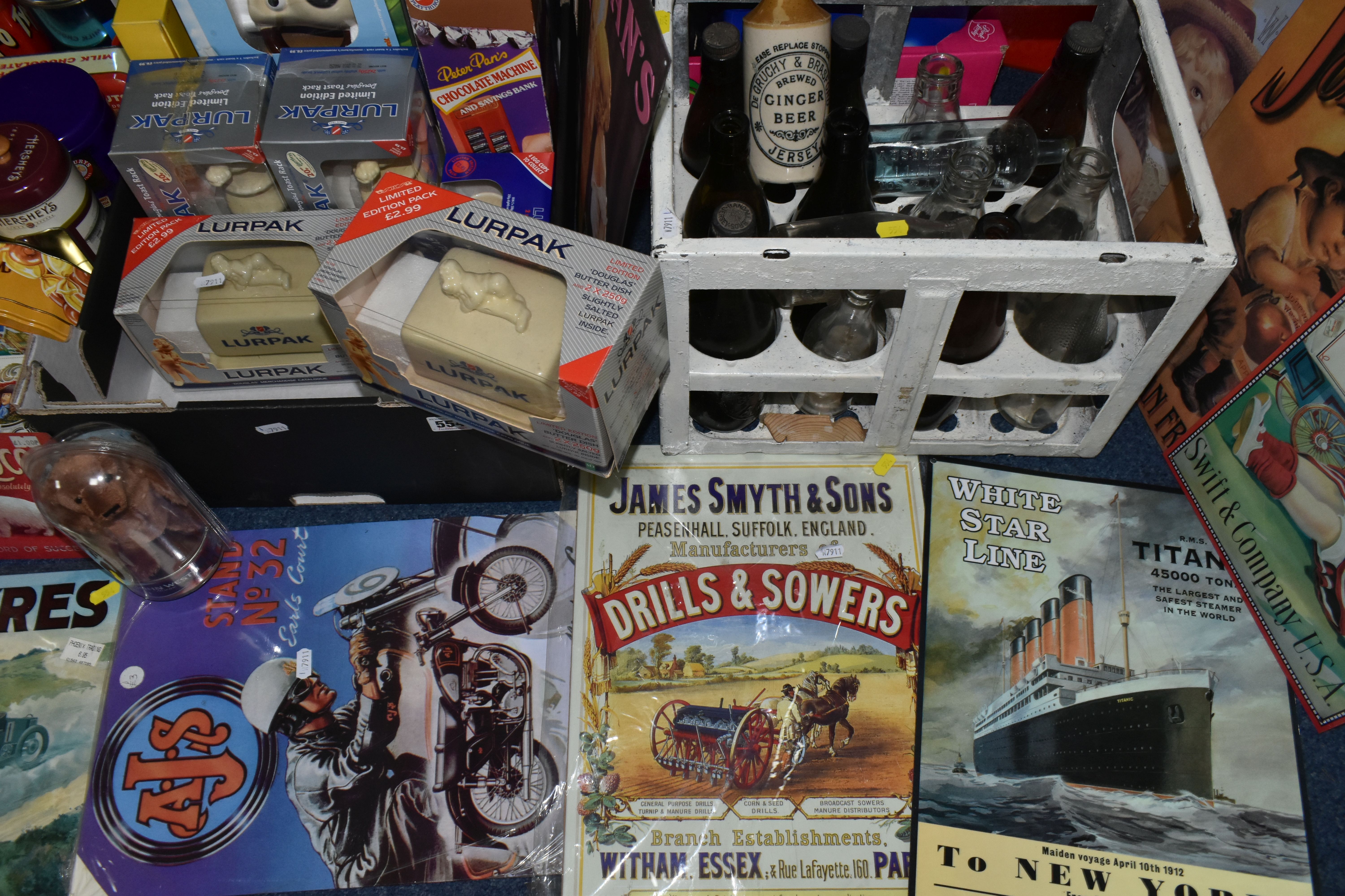 FIVE BOXES, A CRATE AND LOOSE ADVERTISING, PACKAGING AND RELATED ITEMS, to include advertising - Image 4 of 12