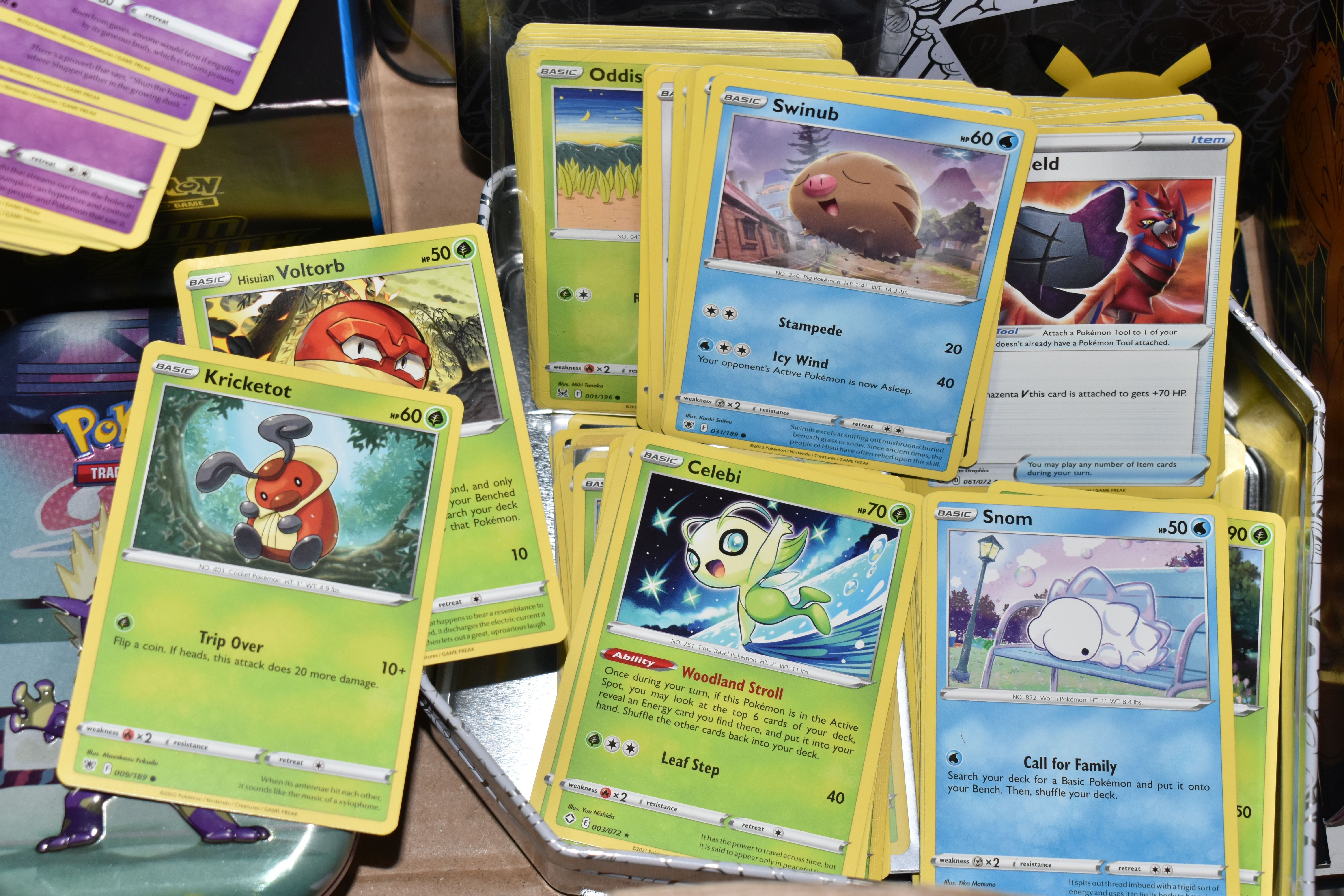 OVER 500 UNIQUE ENGLISH POKEMON CARDS, primarily from the Sword & Shield era to the Scarlet & Violet - Image 4 of 7