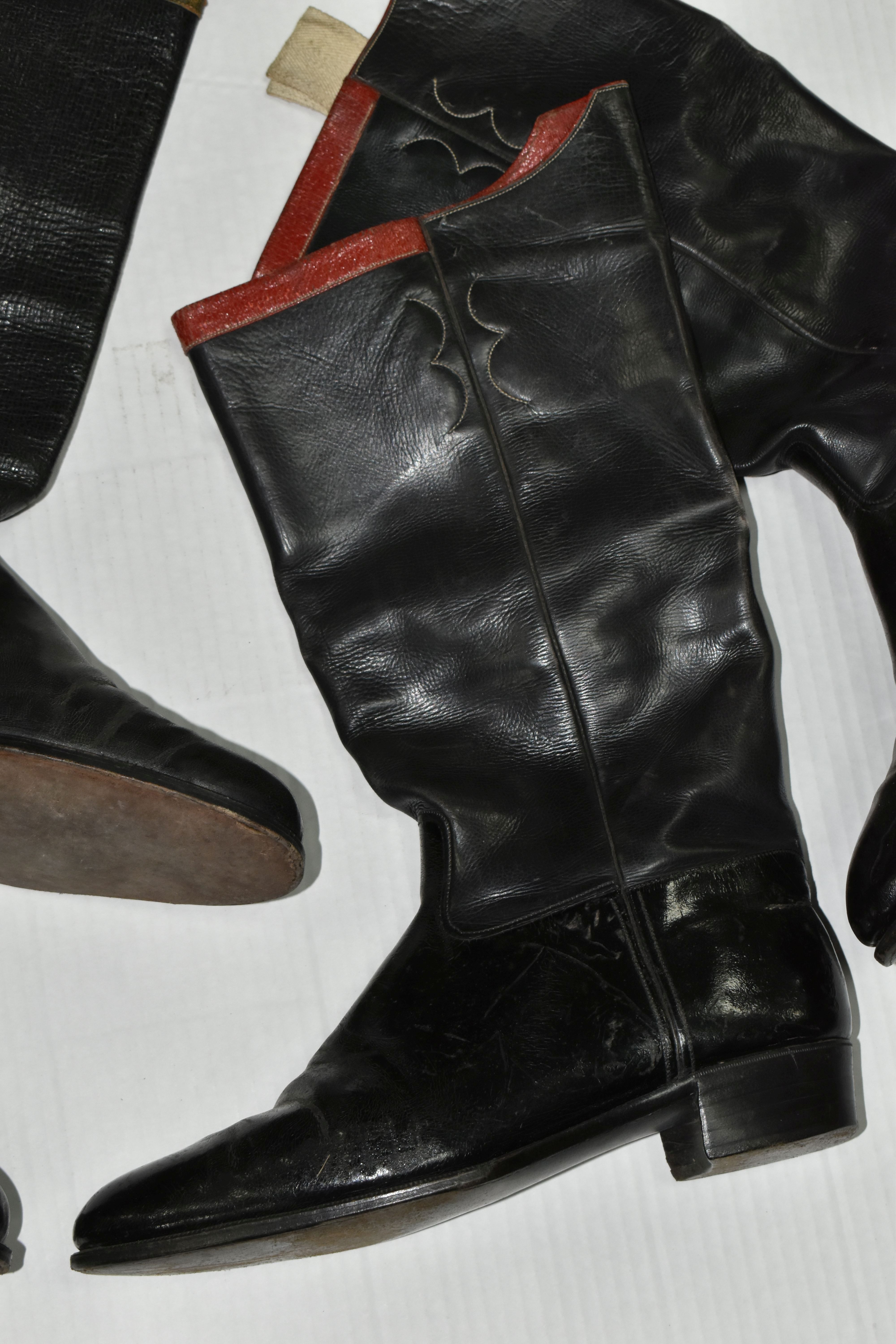 TWO PAIRS OF VINTAGE KEMBER & CO AND PEAL & CO LEATHER CAVALRY BOOTS, APPROXIMATE UK SIZE 7, one - Image 3 of 6