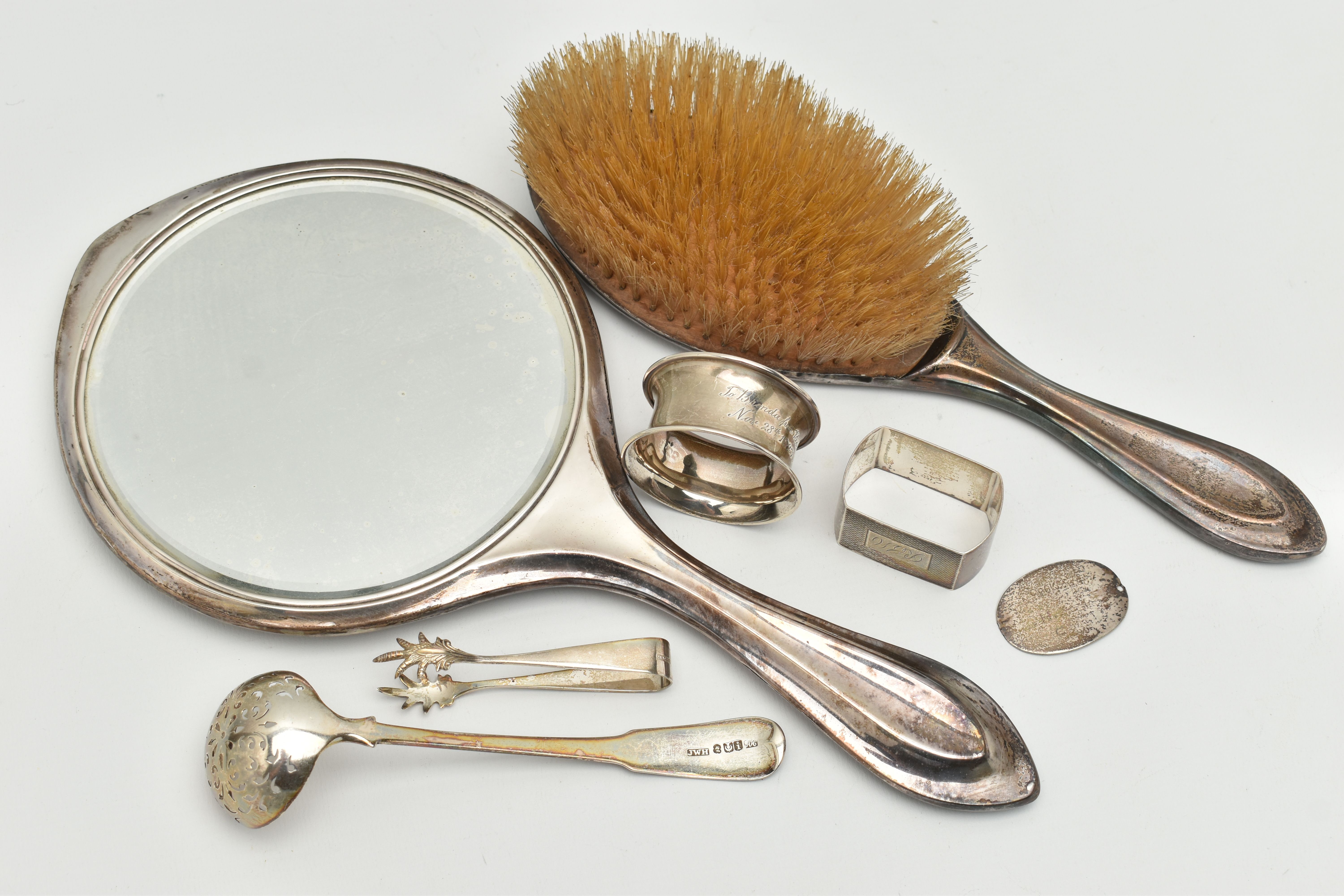 A SMALL ASSORTMENT OF SILVER, to include a hand held mirror and hair brush, hallmark rubbed - Image 3 of 3