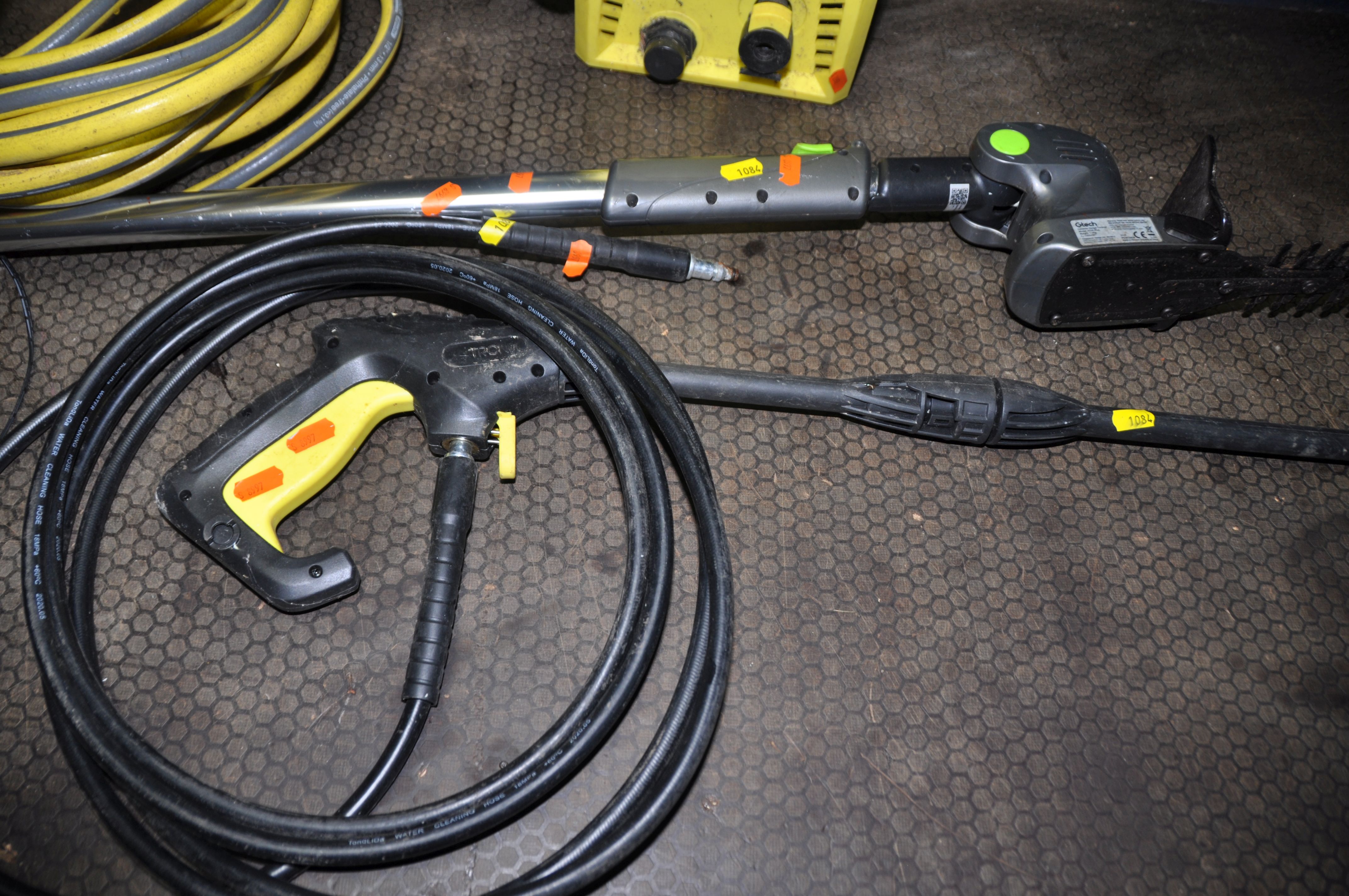 A G TECH HT05PLUS CORDLESS HEDGE TRIMMER and a Vytronix jet wash with lance and hose pipe (both - Image 5 of 5