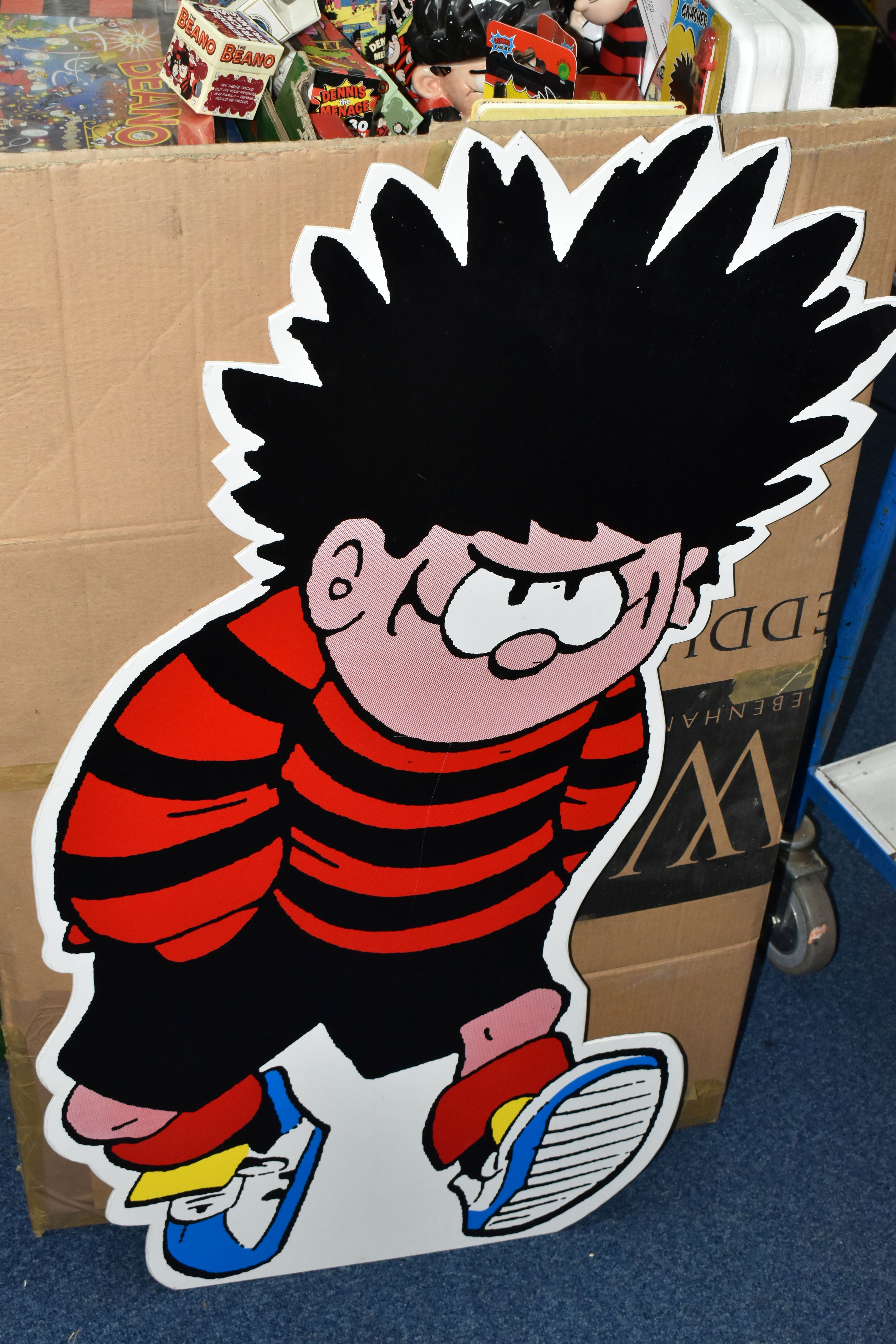 A COLLECTION OF MODERN BEANO AND DENNIS THE MENACE COLLECTABLES AND MEMORABILIA, to include mugs, - Image 2 of 5