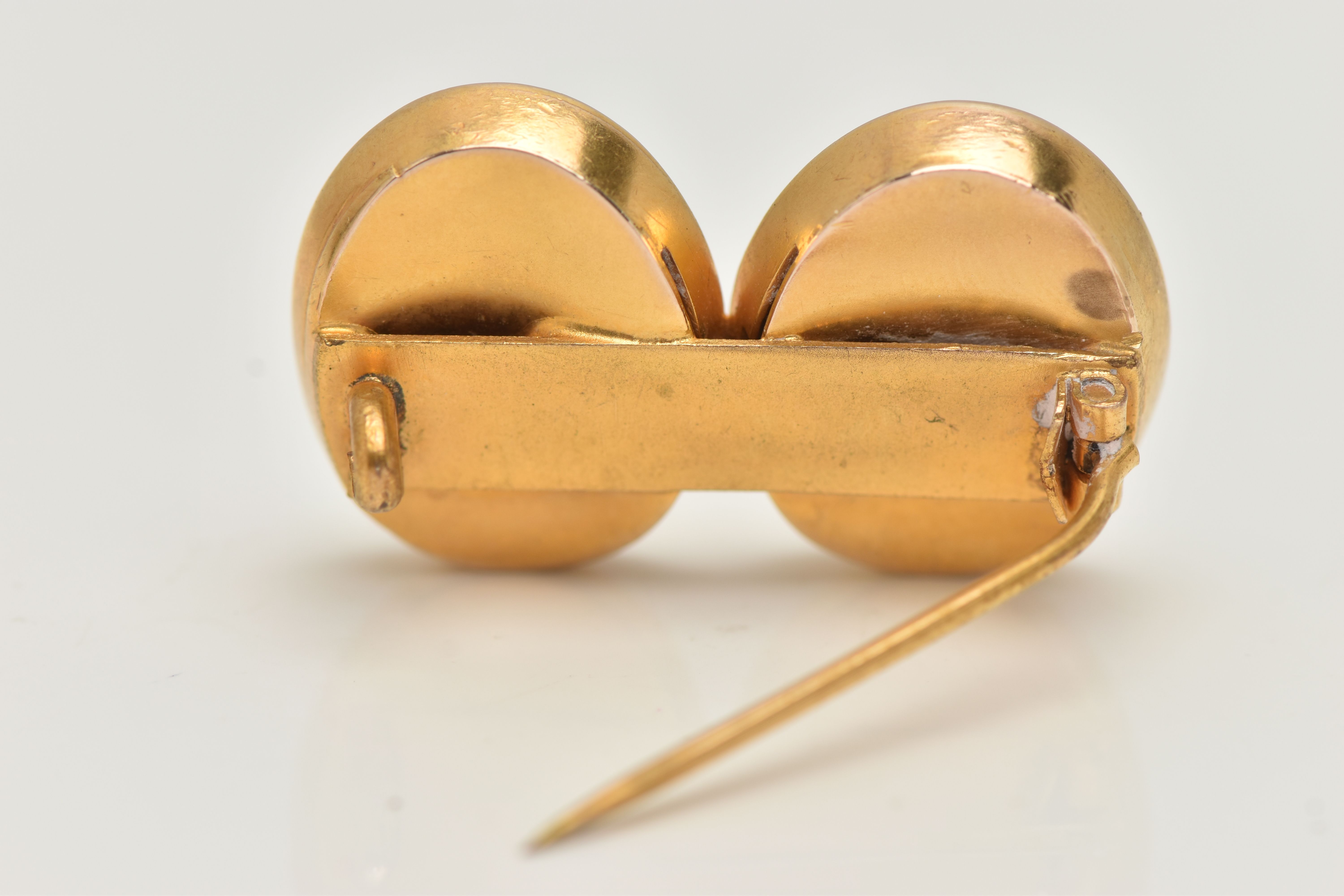 AN EARLY 19TH CENTURY YELLOW METAL MOURNING BROOCH CONVERSION, yellow metal brooch, once believed to - Image 2 of 3