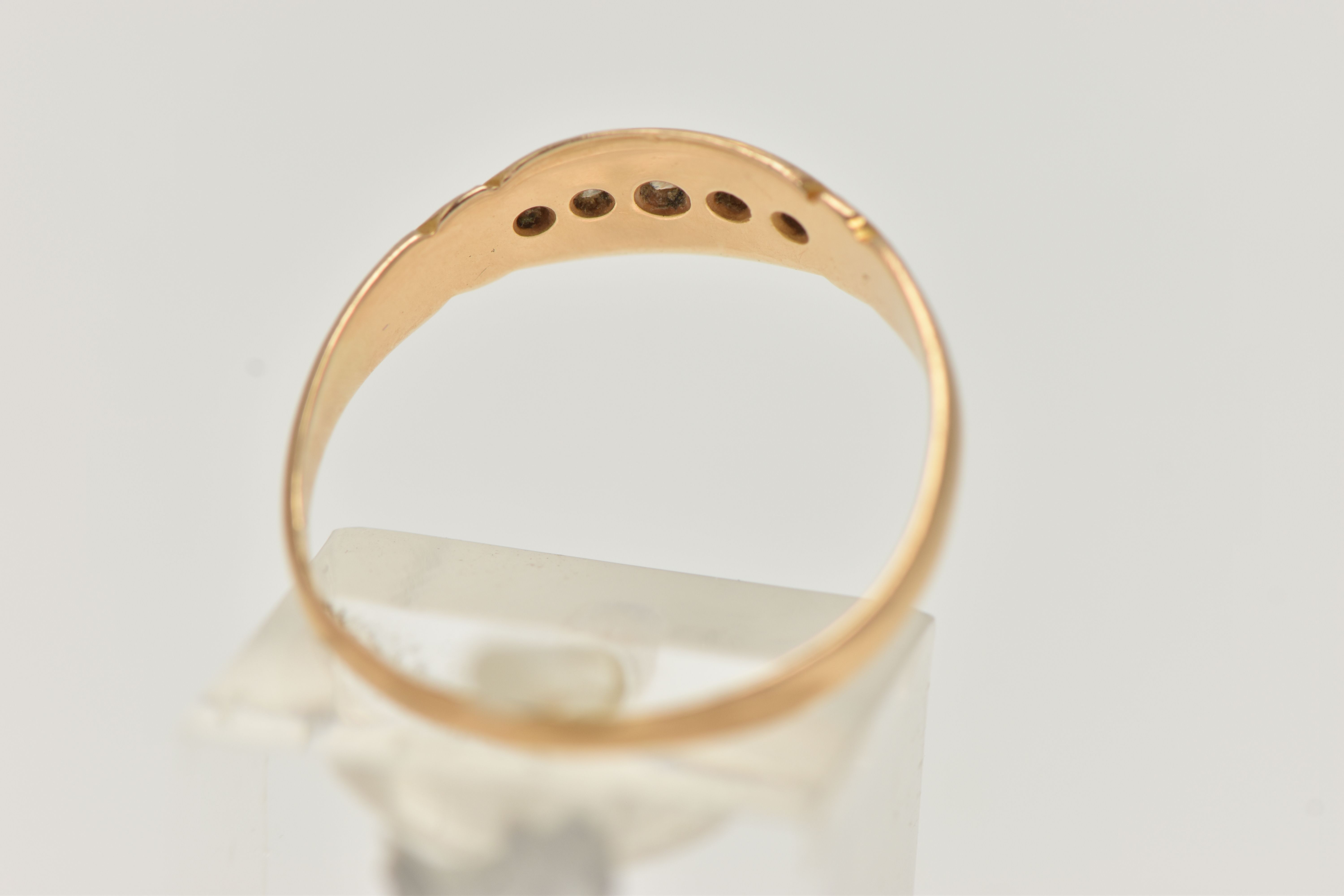 A LATE VICTORIAN 18CT GOLD, DIAMOND FIVE STONE RING, boat ring set with five graduating old cut - Image 3 of 4