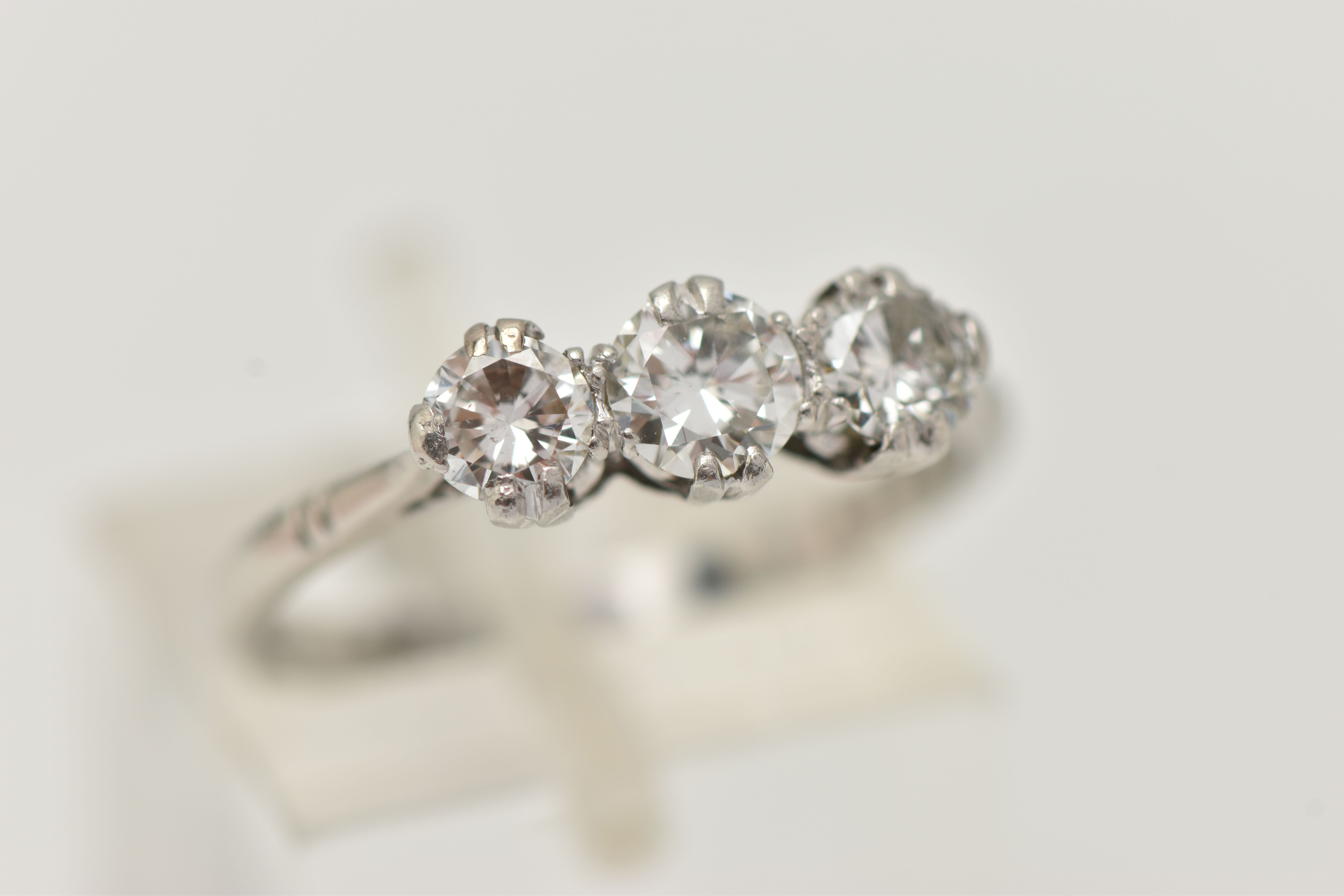 A THREE STONE DIAMOND RING, three round brilliant cut diamonds, approximate total diamond weight 0. - Image 4 of 4