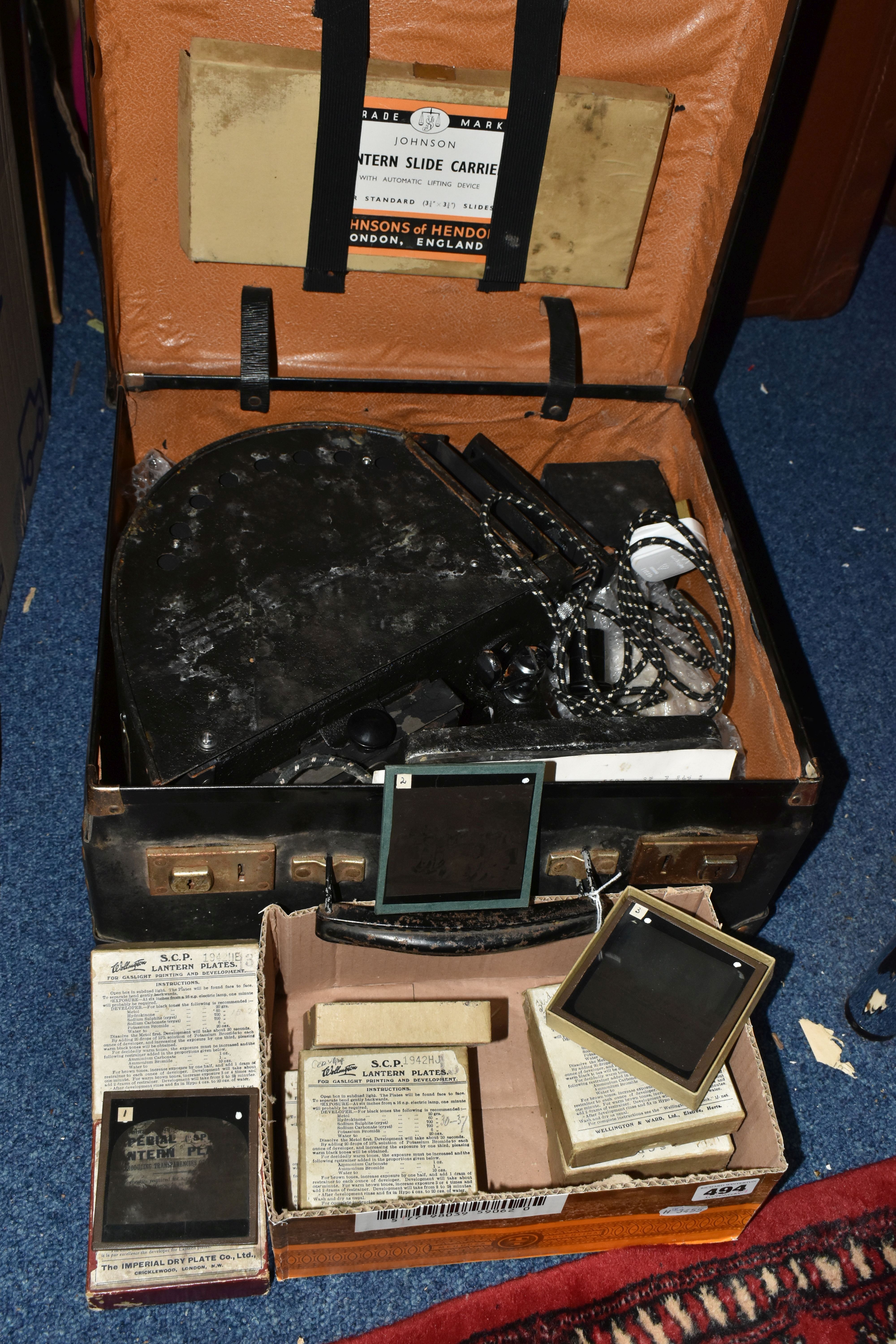 A JOHNSON MODEL 12 OPTISCOPE AND EIGHT BOXES OF LANTERN PLATES, includes the optiscope in original