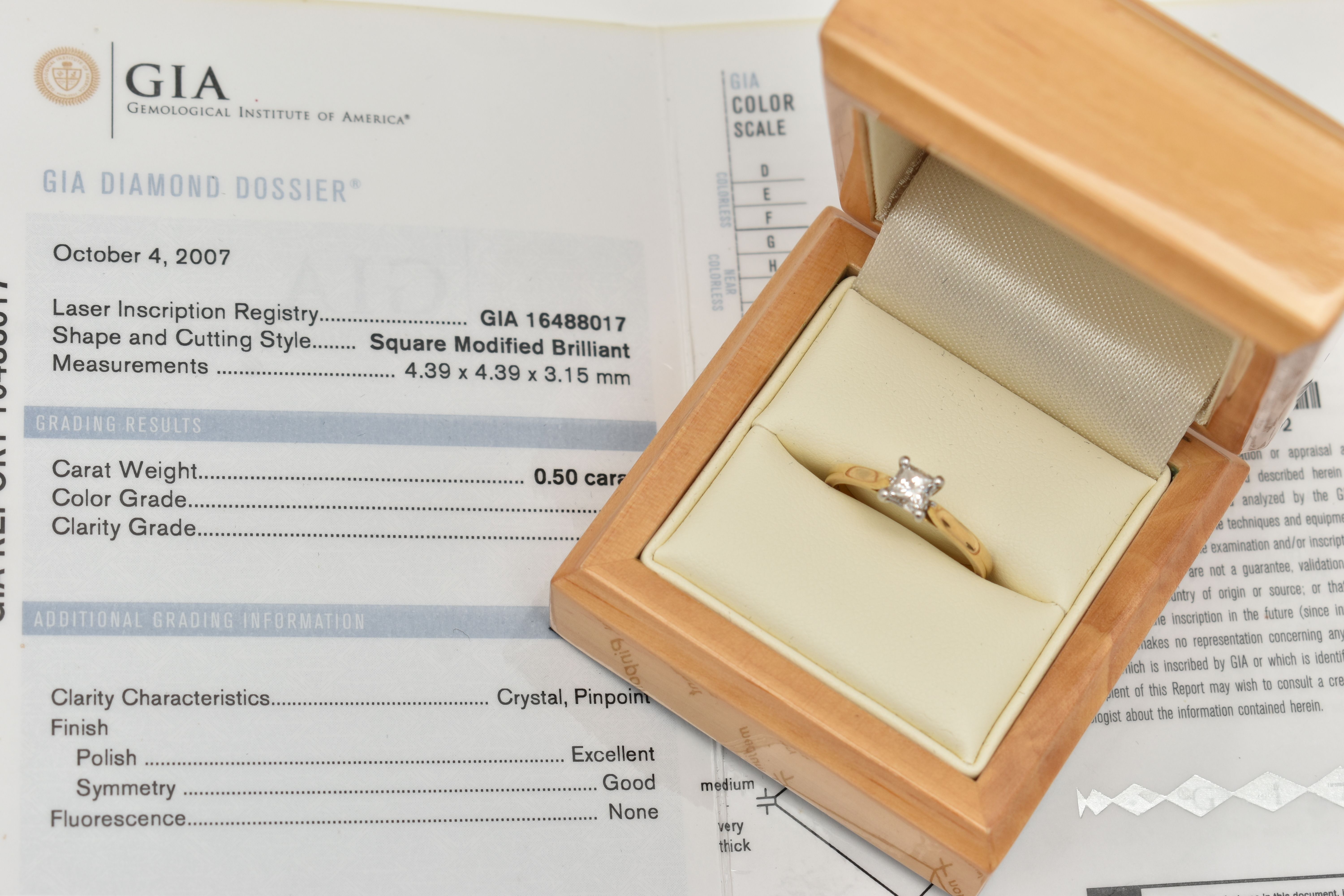 AN 18CT GOLD DIAMOND SINGLE STONE RING, princess cut diamond, with GIA report, laser inscription - Image 5 of 5