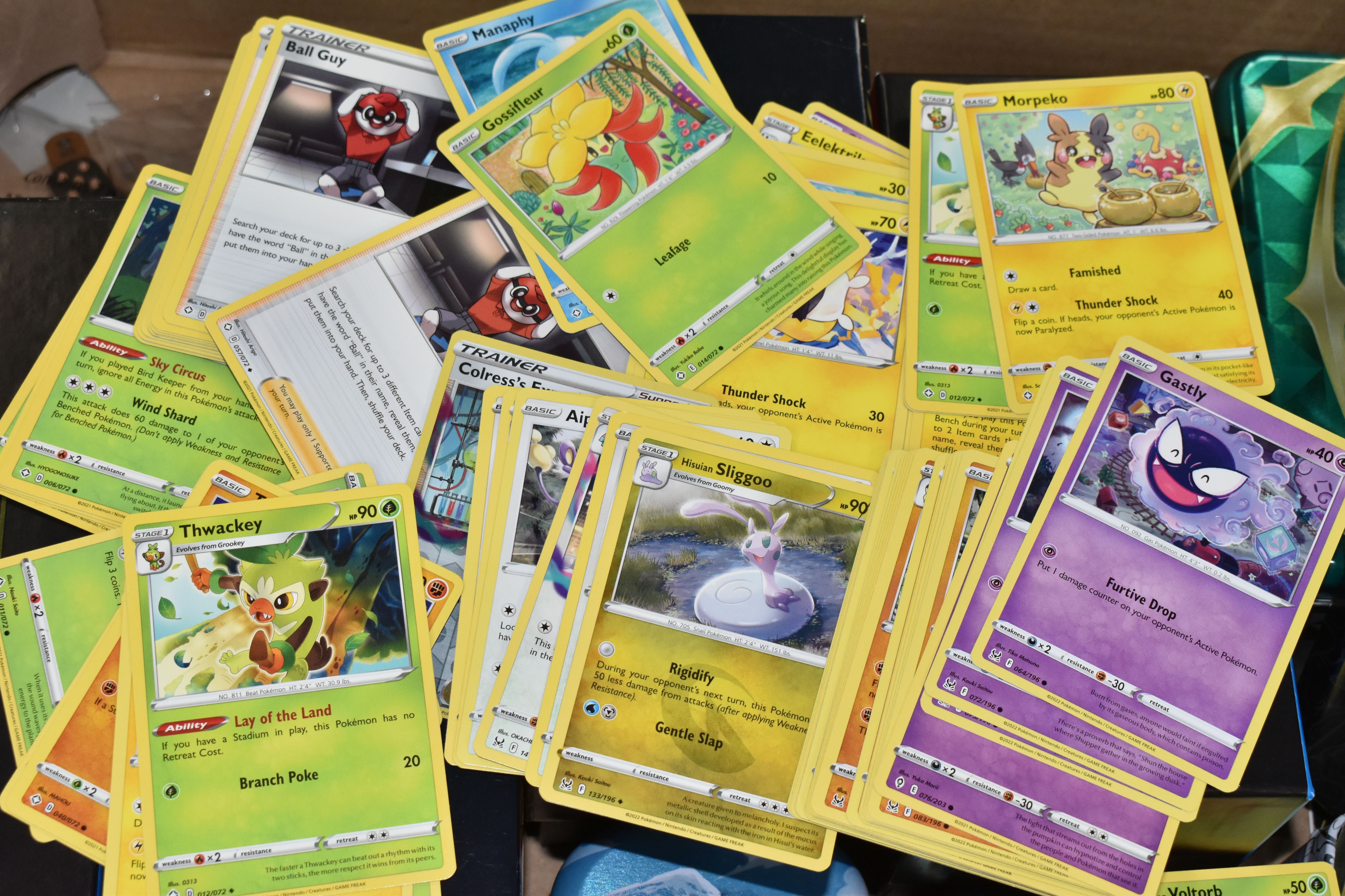 OVER 500 UNIQUE ENGLISH POKEMON CARDS, primarily from the Sword & Shield era to the Scarlet & Violet - Image 5 of 7