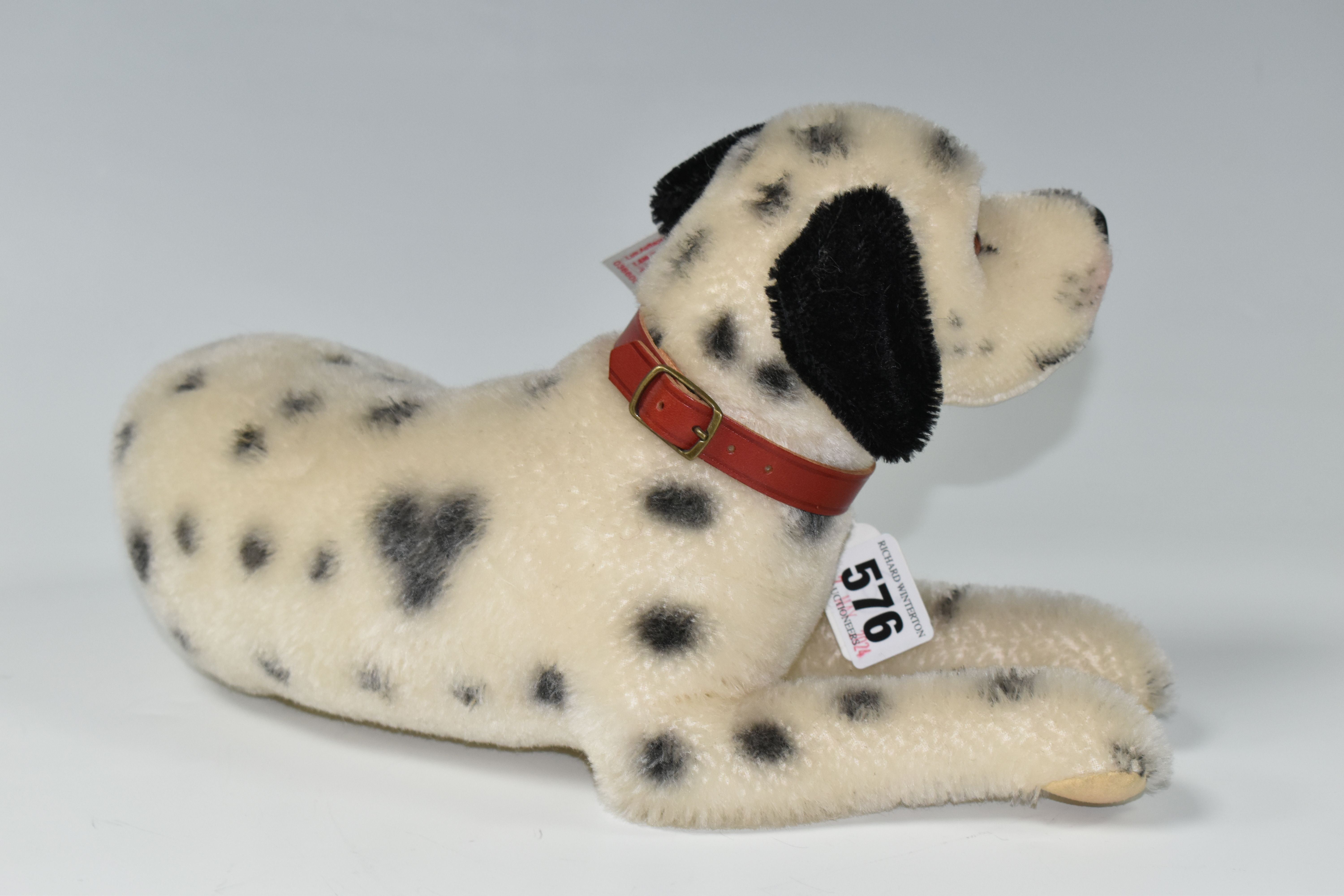 AN UNBOXED MODERN STEIFF LIMITED EDITION MOHAIR DALMATIAN DOG, No.038600, limited edition No.0630 of - Image 3 of 5