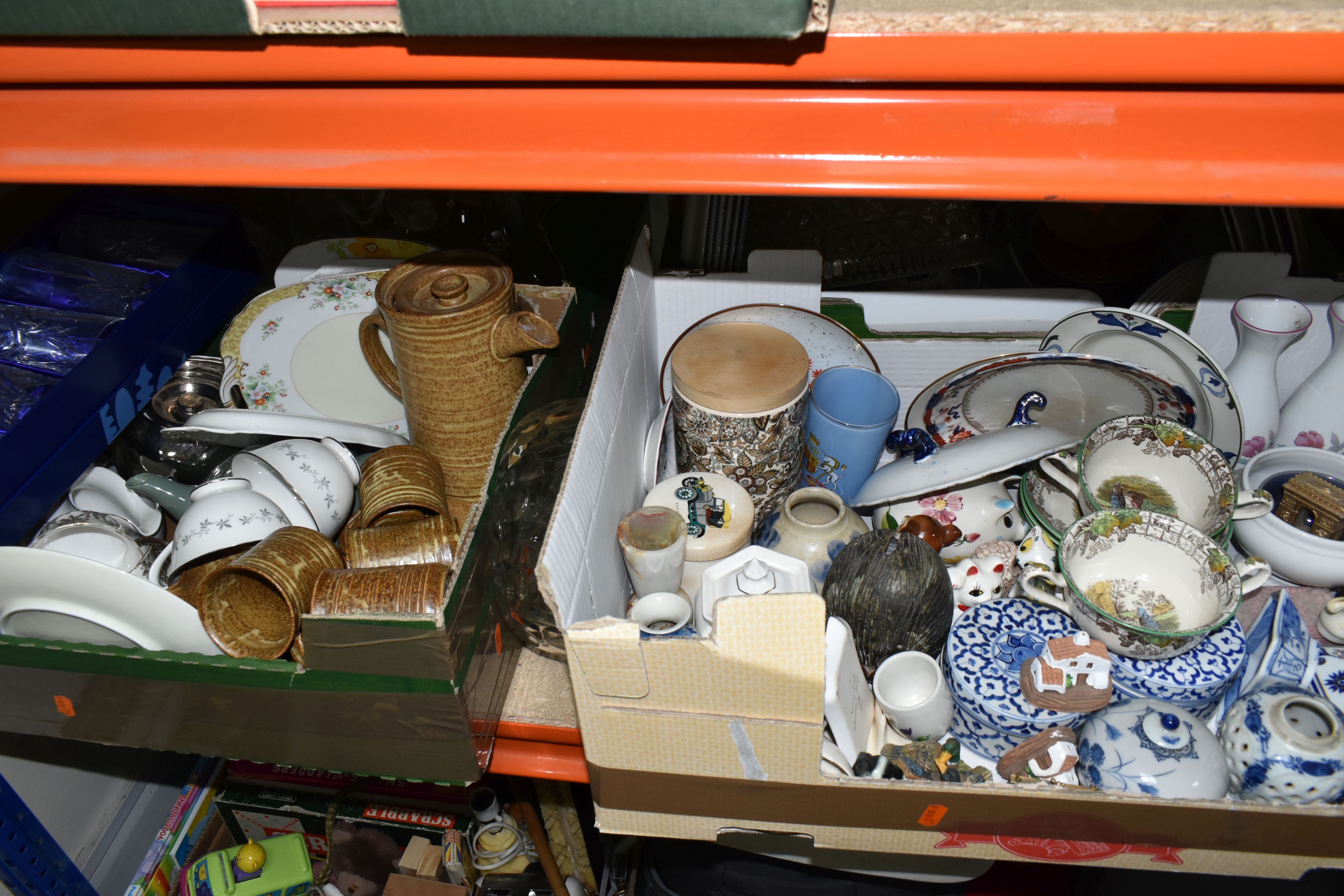 SIX BOXES OF CERAMICS AND GLASSWARE, to include Copeland-Spode 'Spode's Byron' pattern soup - Image 2 of 11