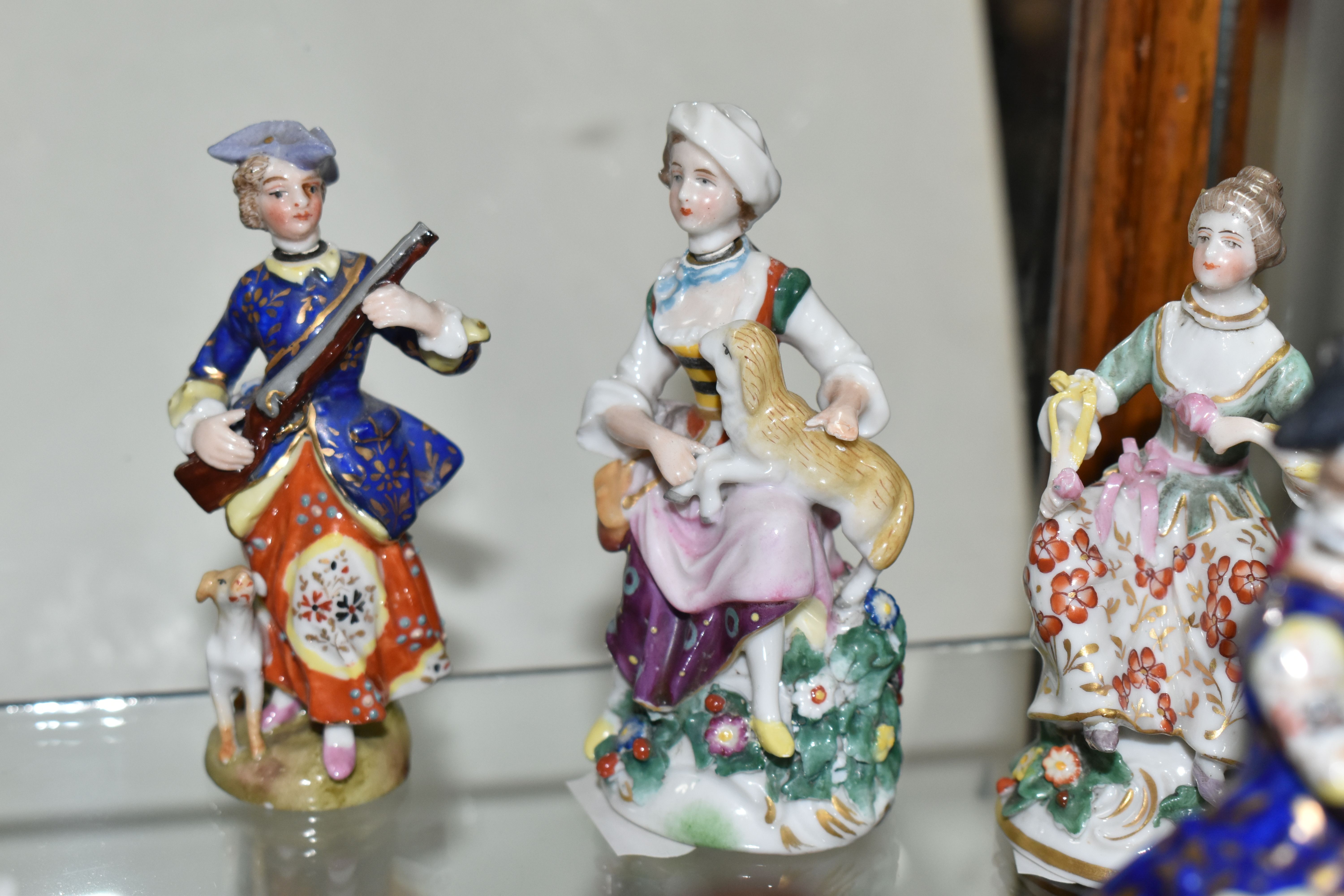 SIX 20TH CENTURY MINIATURE PORCELAIN SCENT BOTTLES, to include three examples with pseudo gold - Image 5 of 5