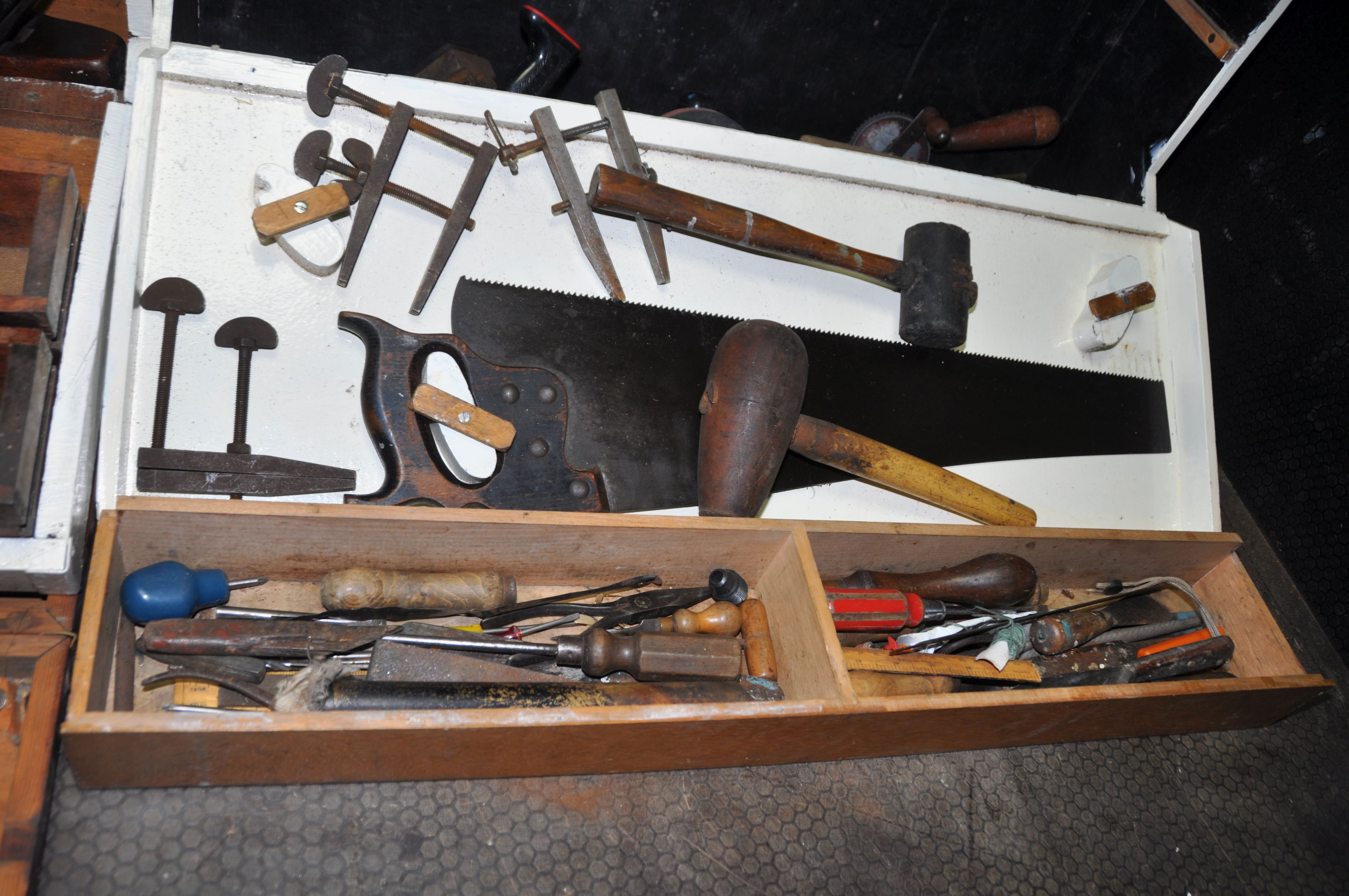 TWO WOODEN CARPENTERS TOOLBOXES CONTAINING TOOLS including a boxed saw, toolmakers clamps, files, - Image 4 of 6