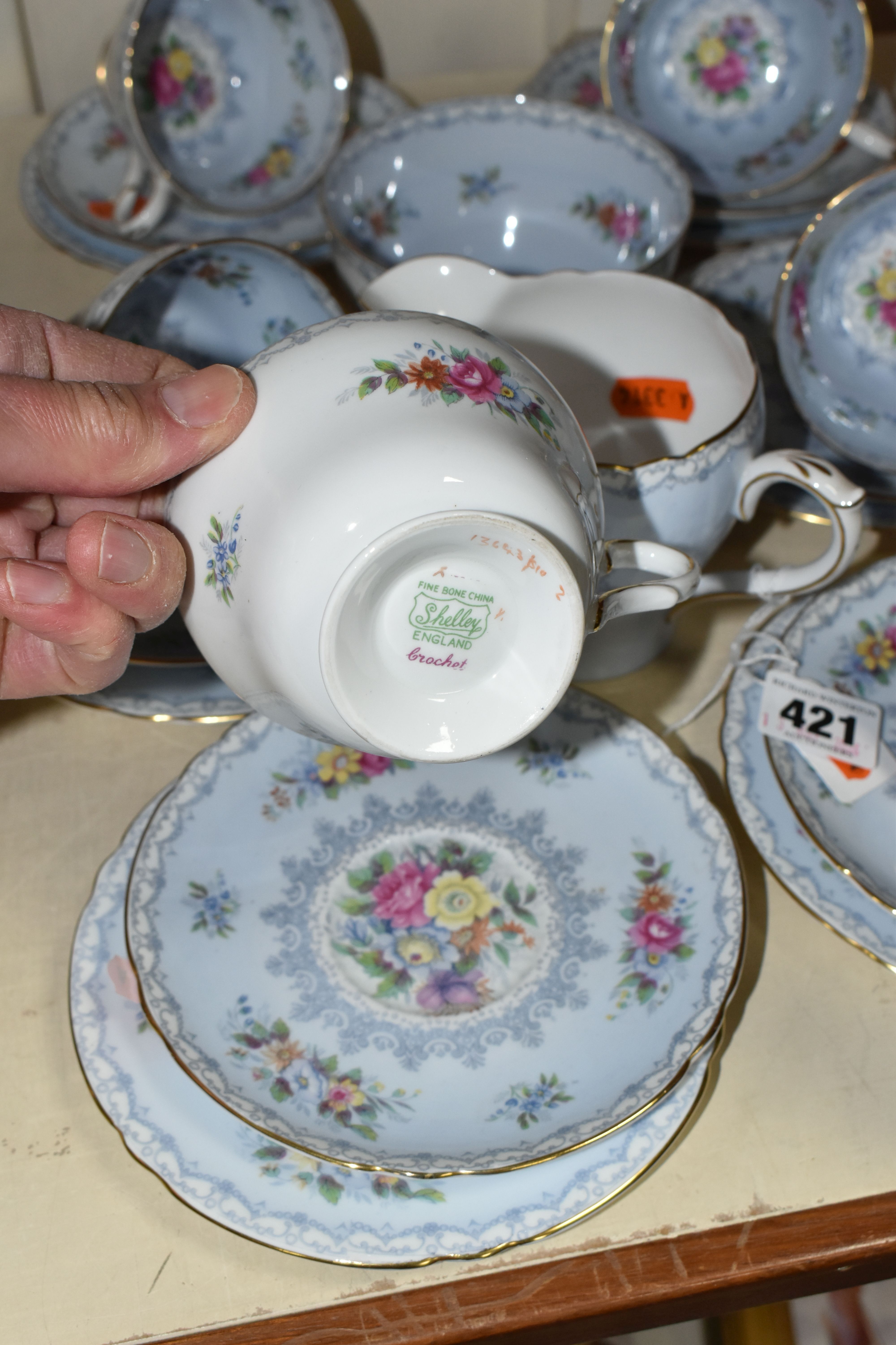 A SHELLEY 'CROCHET' PATTERN TWENTY PIECE TEA SET, comprising six tea cups, six saucers, six tea - Image 3 of 5