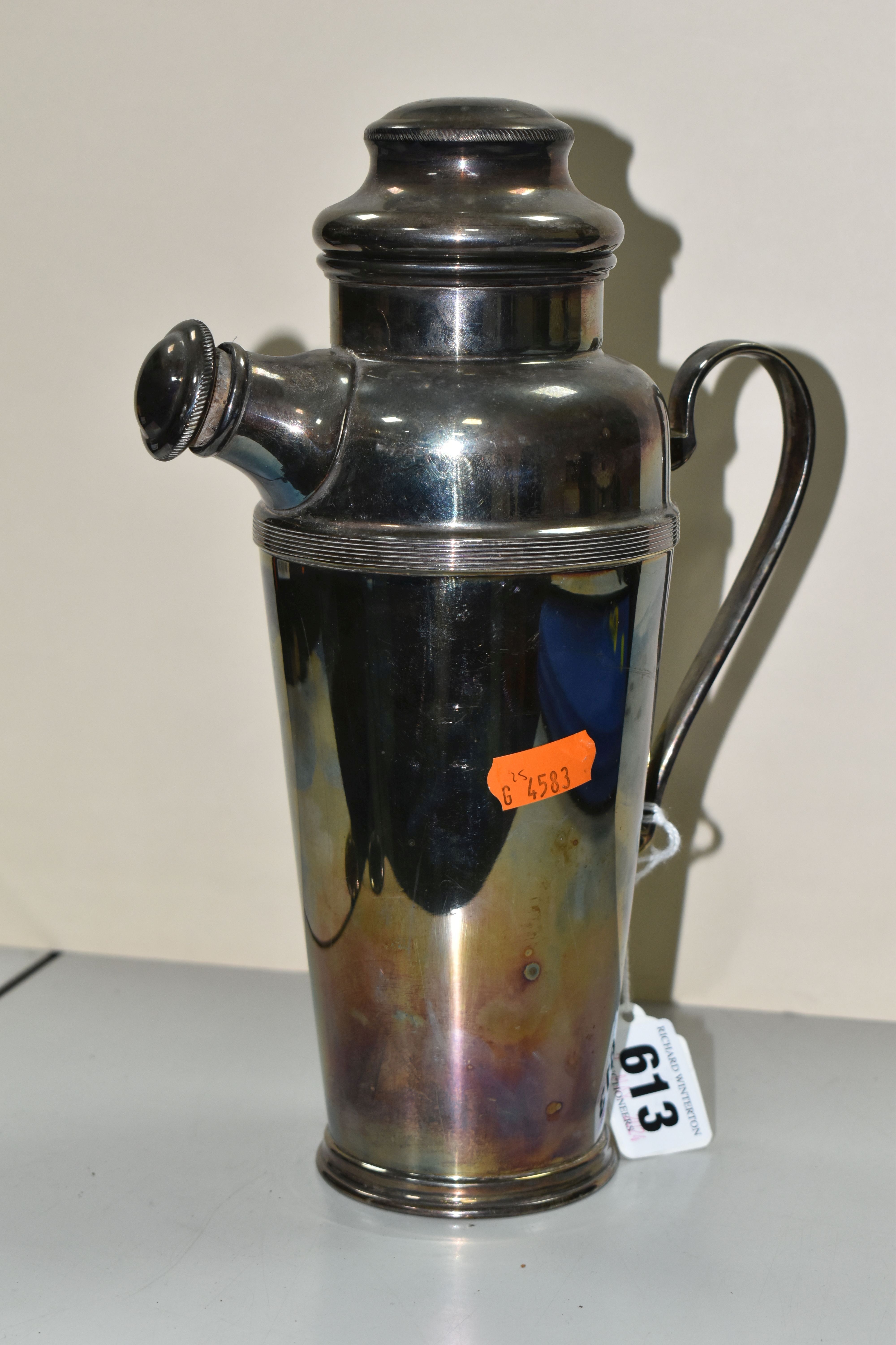 AN ASPREY & CO SILVER PLATE COCKTAIL JUG OF TAPERING CYLINDRICAL FORM, shape no.5486 with pull off