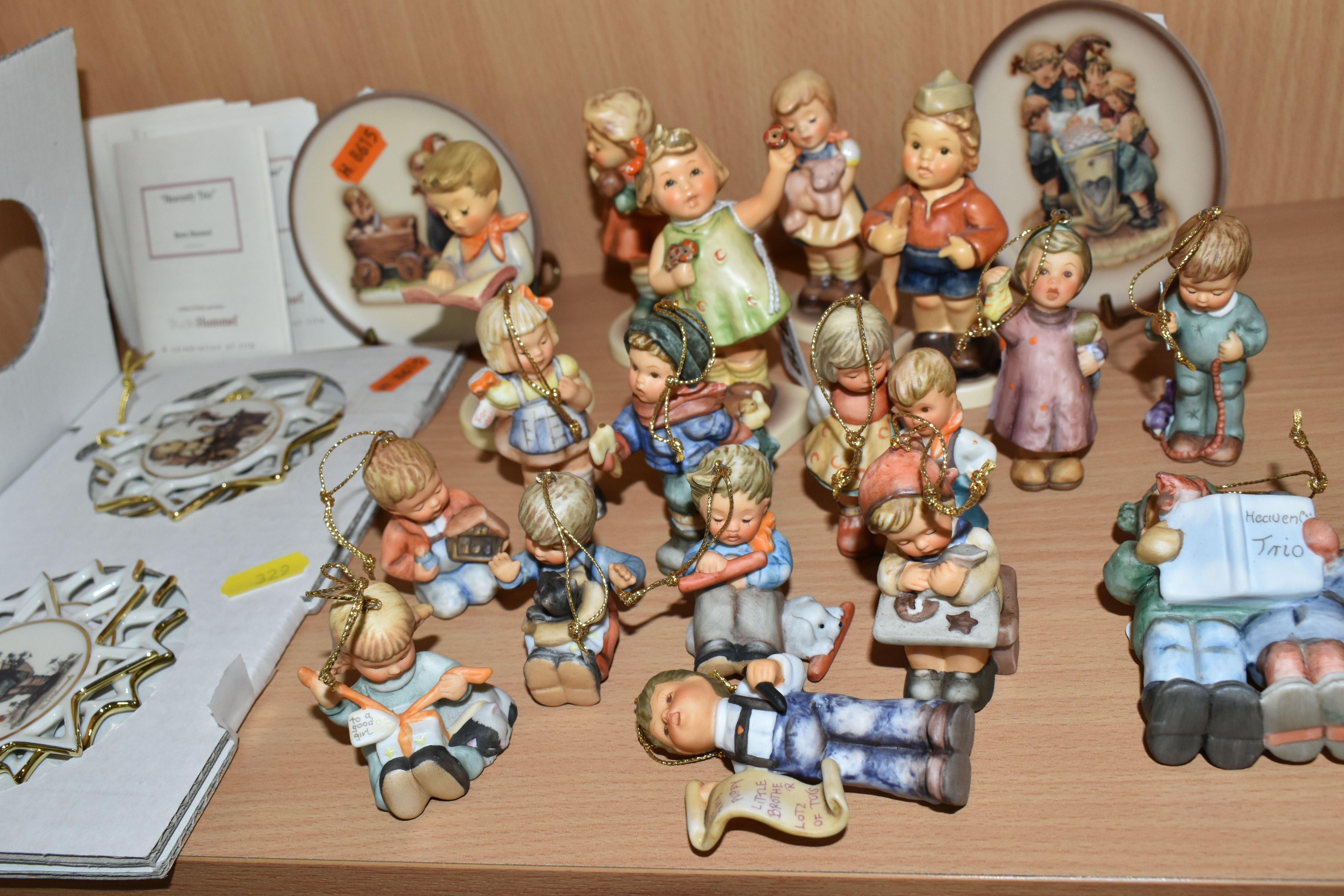 A GROUP OF HUMMEL FIGURES AND CHRISTMAS ORNAMENTS, to include five figures: Puppet Princess 2103/