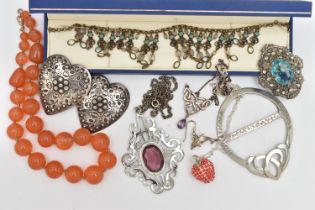 ASSORTED JEWELLERY, to include a white metal Celtic pattern pendant set with an oval cut amethyst