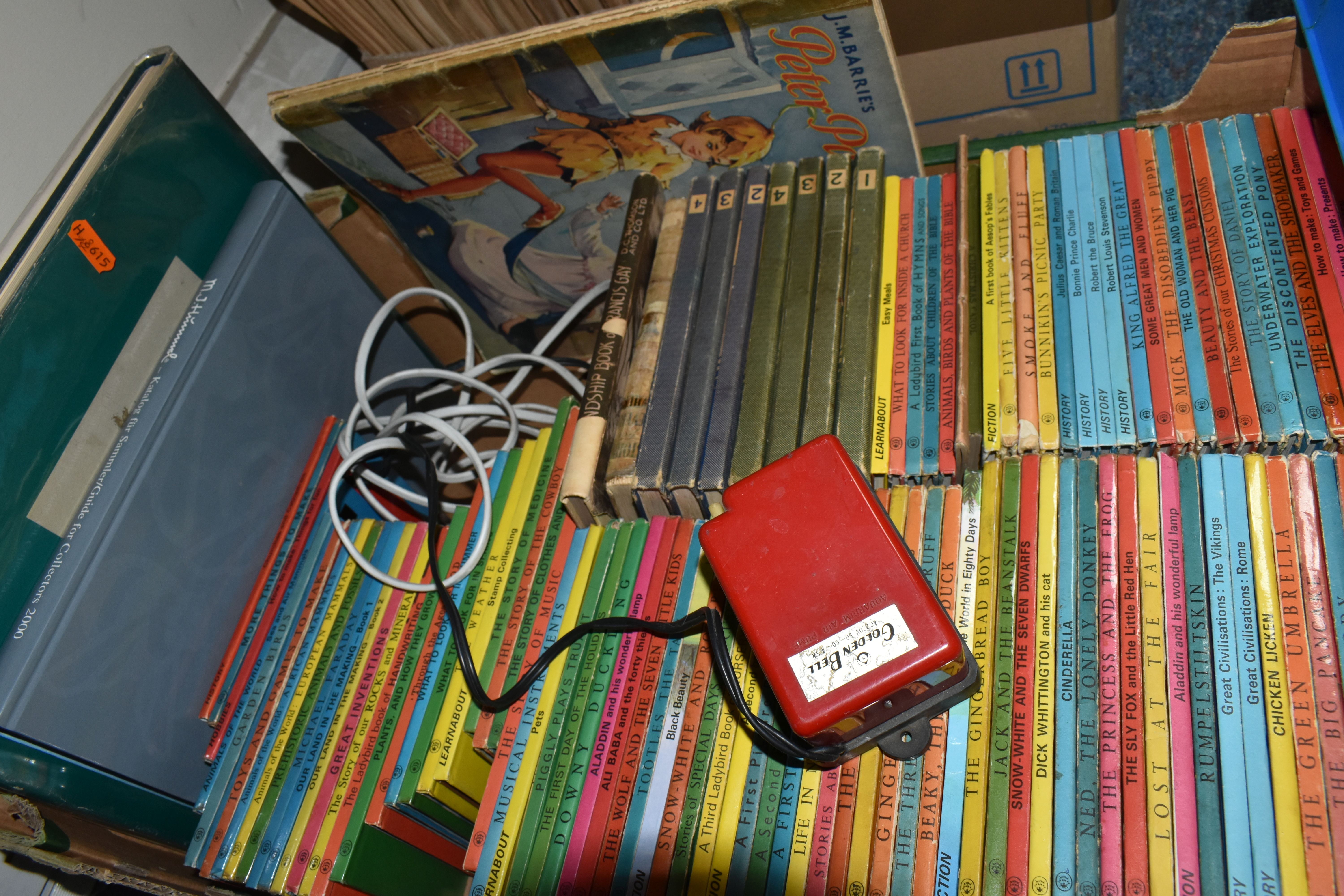 FOUR BOXES OF VINTAGE CHILDREN'S GAMES AND BOOKS AND A 1930s CORINTHIAN - Image 5 of 5