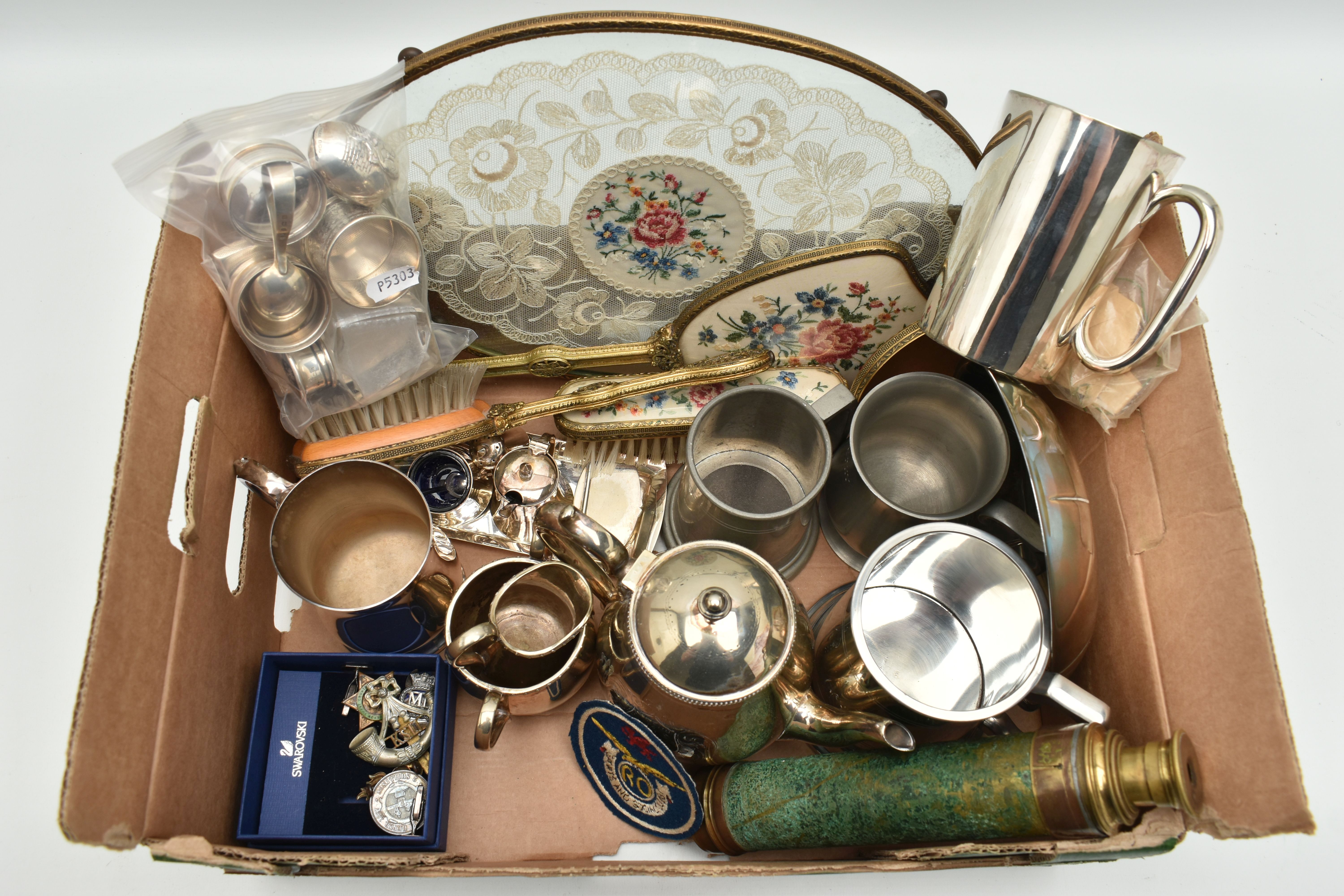 A BOX OF ASSORTED ITEMS, to include a silver cigarette case, of a square form, engine turned pattern