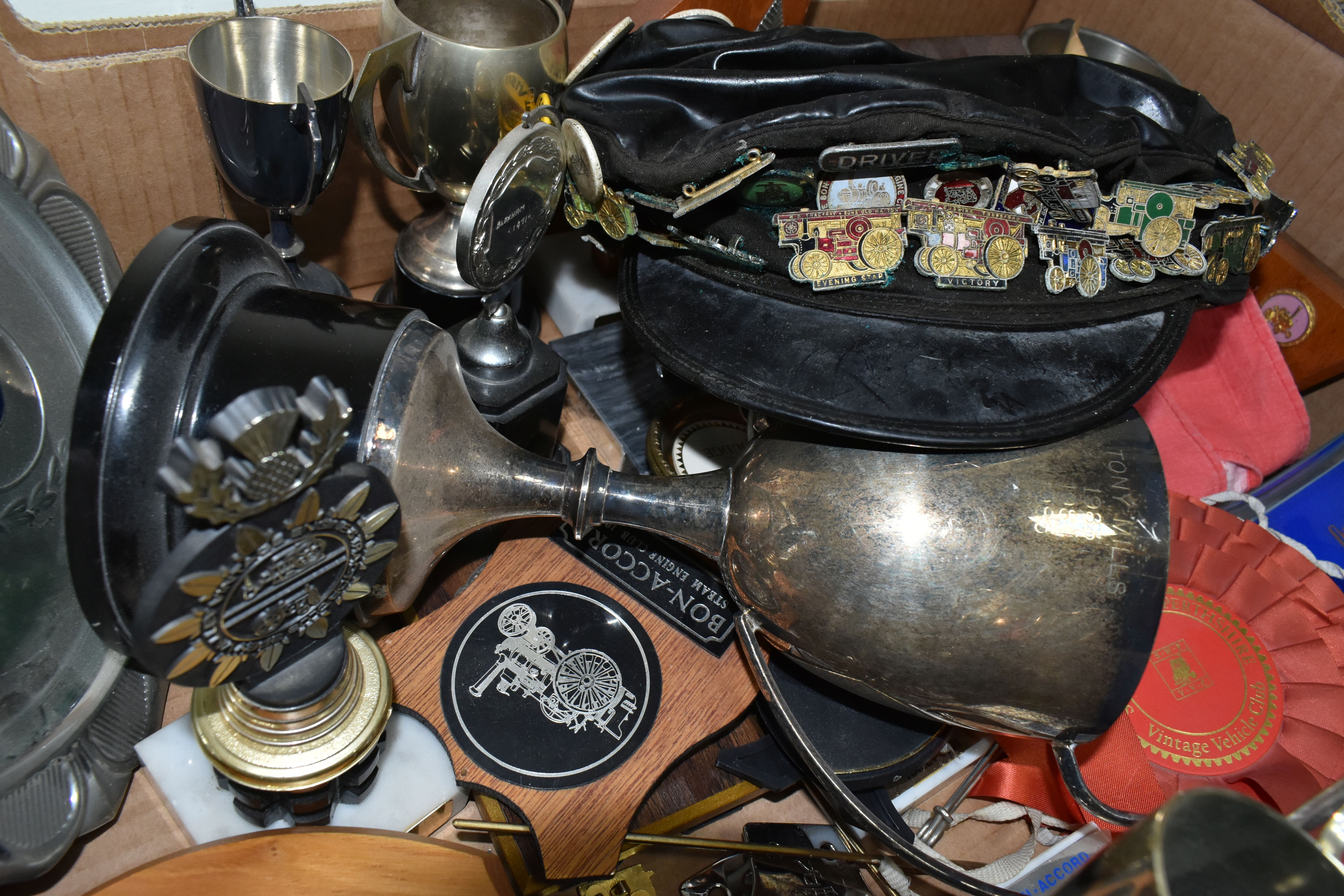 A COLLECTION OF ASSORTED STEAM TRACTION ENGINE RALLY PLAQUES AND CUPS ETC., from the mid 1960s - Image 7 of 7