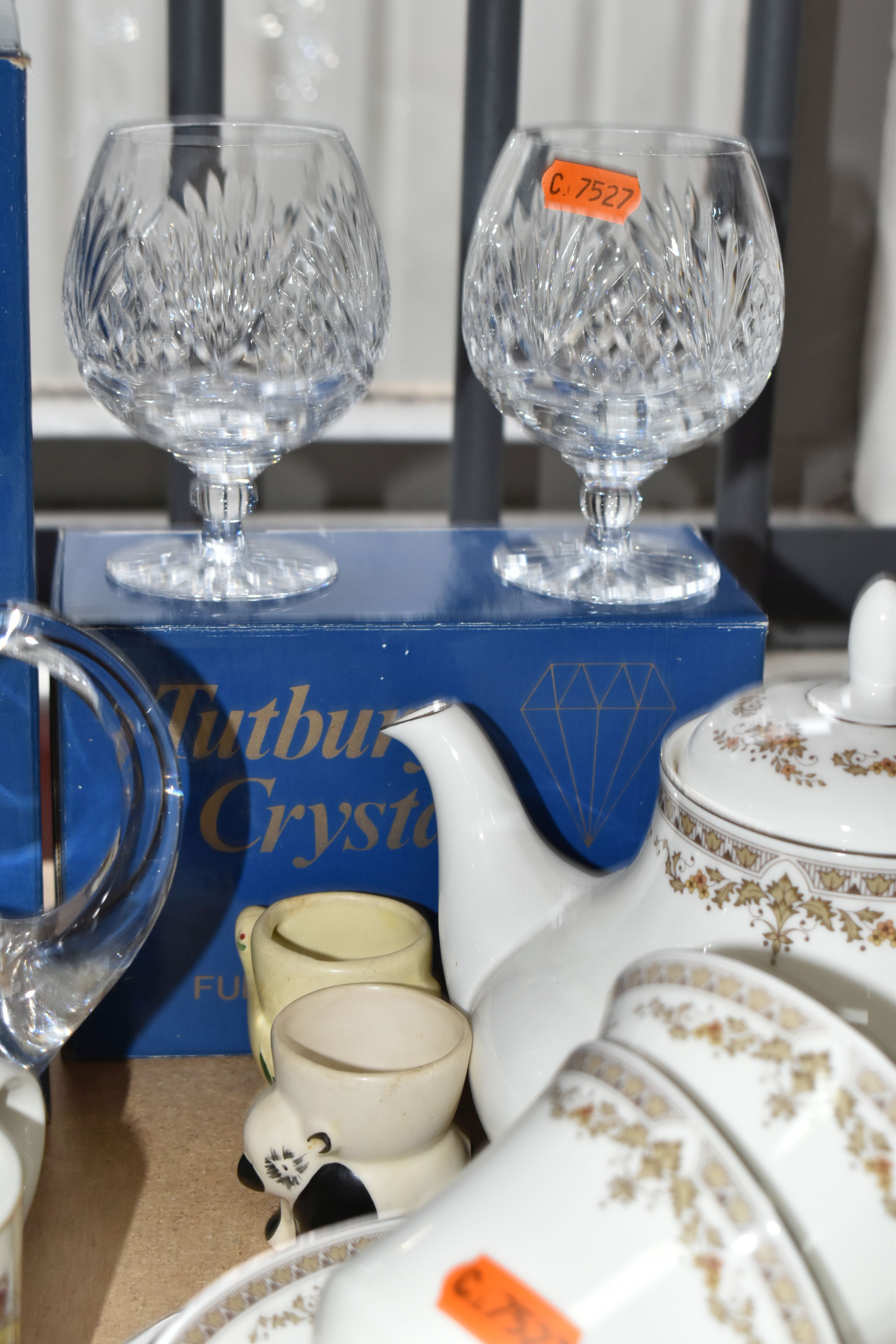 A GROUP OF ROYAL DOULTON 'REPTON' PATTERN DINNERWARE AND BOXED TUTBURY CRYSTAL, comprising six - Image 6 of 8