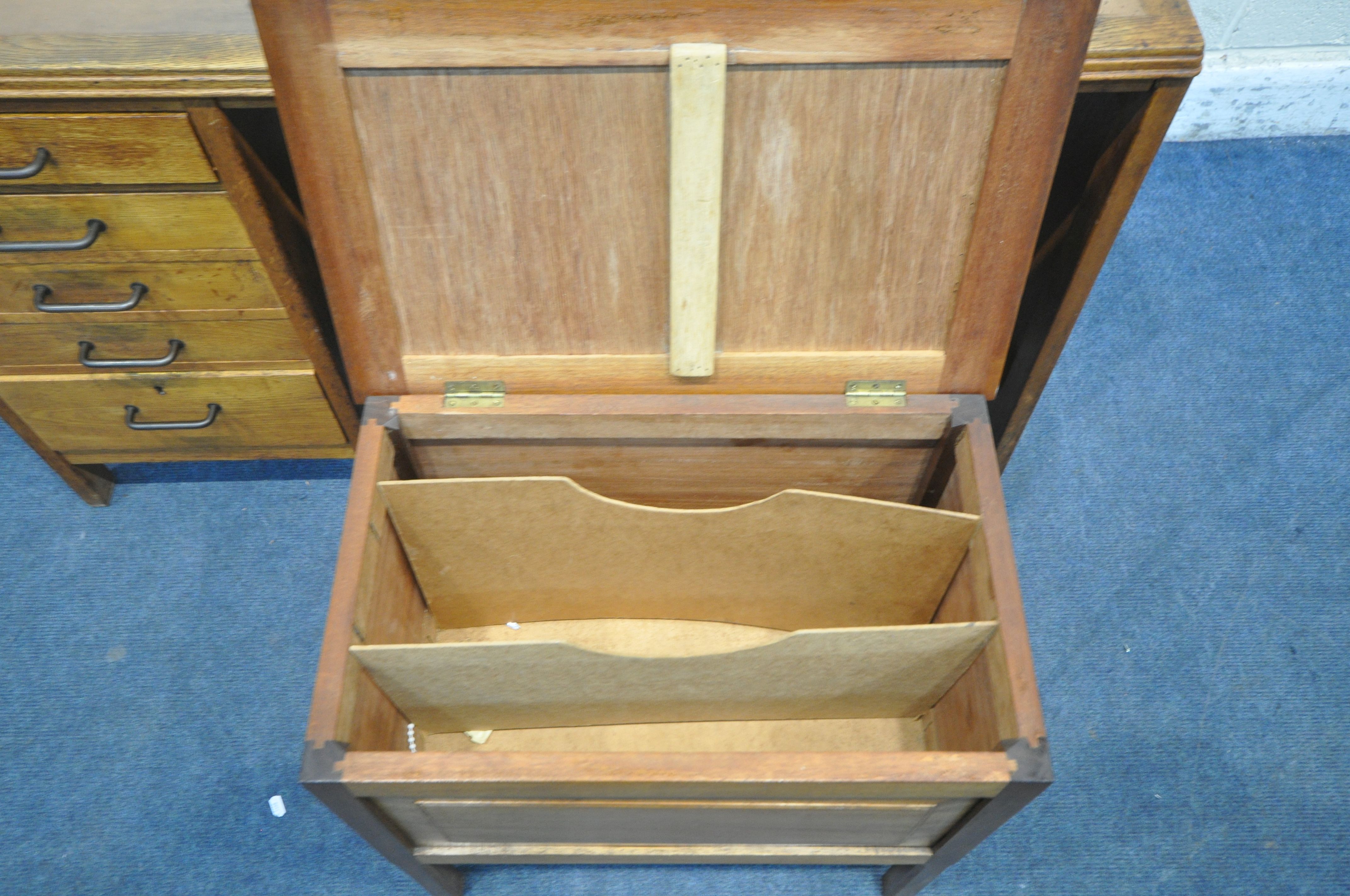 A 20TH CENTURY OAK DESK, fitted with five drawers, length 123cm x depth 61cm x height 75cm, along - Image 4 of 5