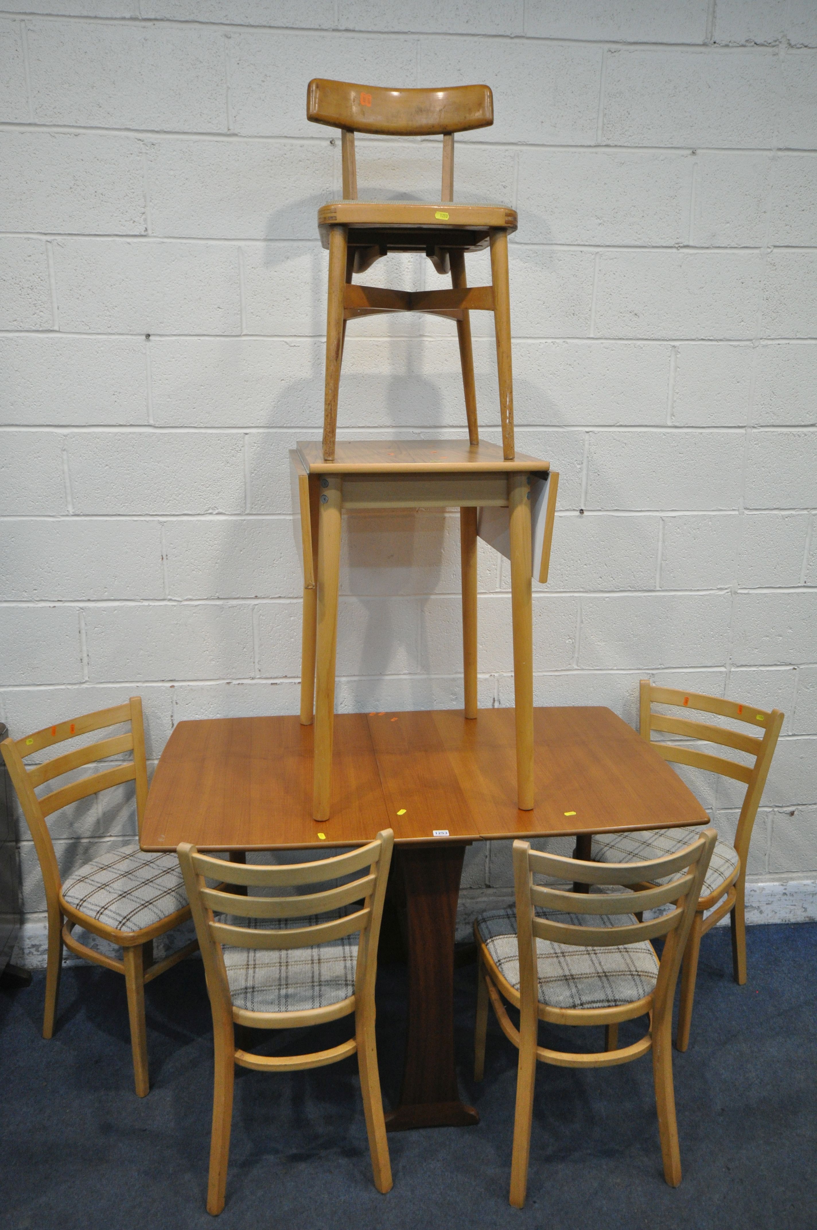 A MID CENTURY TEAK DROP LEAF TABLE, open width 122cm x closed with 21cm x depth 75cm x height - Image 2 of 4