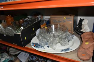 FOUR BOXES AND LOOSE GLASSWARE AND ORNAMENTS, to include a boxed Arlington design glass punch set, a