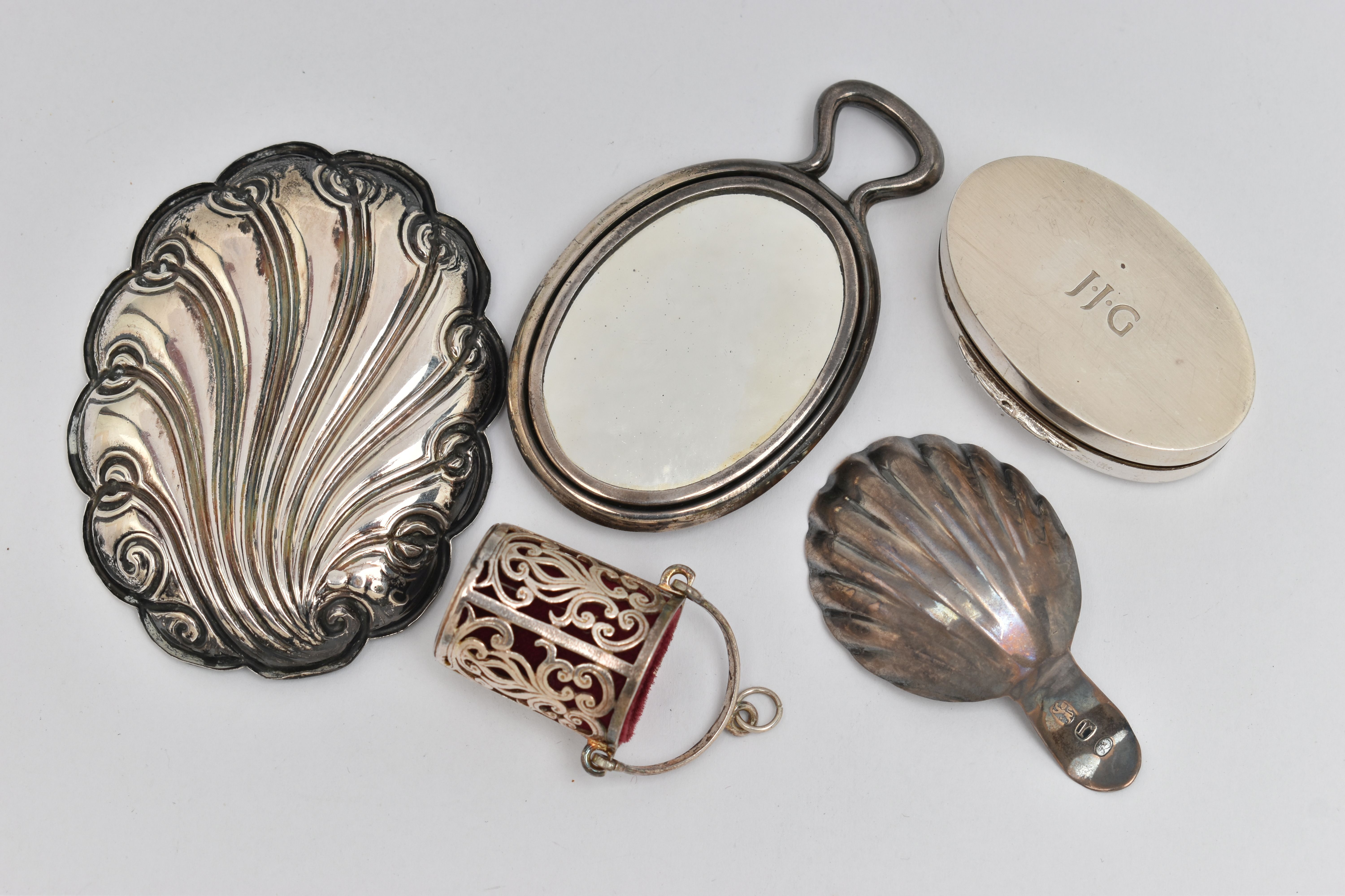 FIVE ITEMS OF SILVER, to include an oval polished snuff box, hinged cover, engraved initials 'J.J.G' - Image 2 of 3