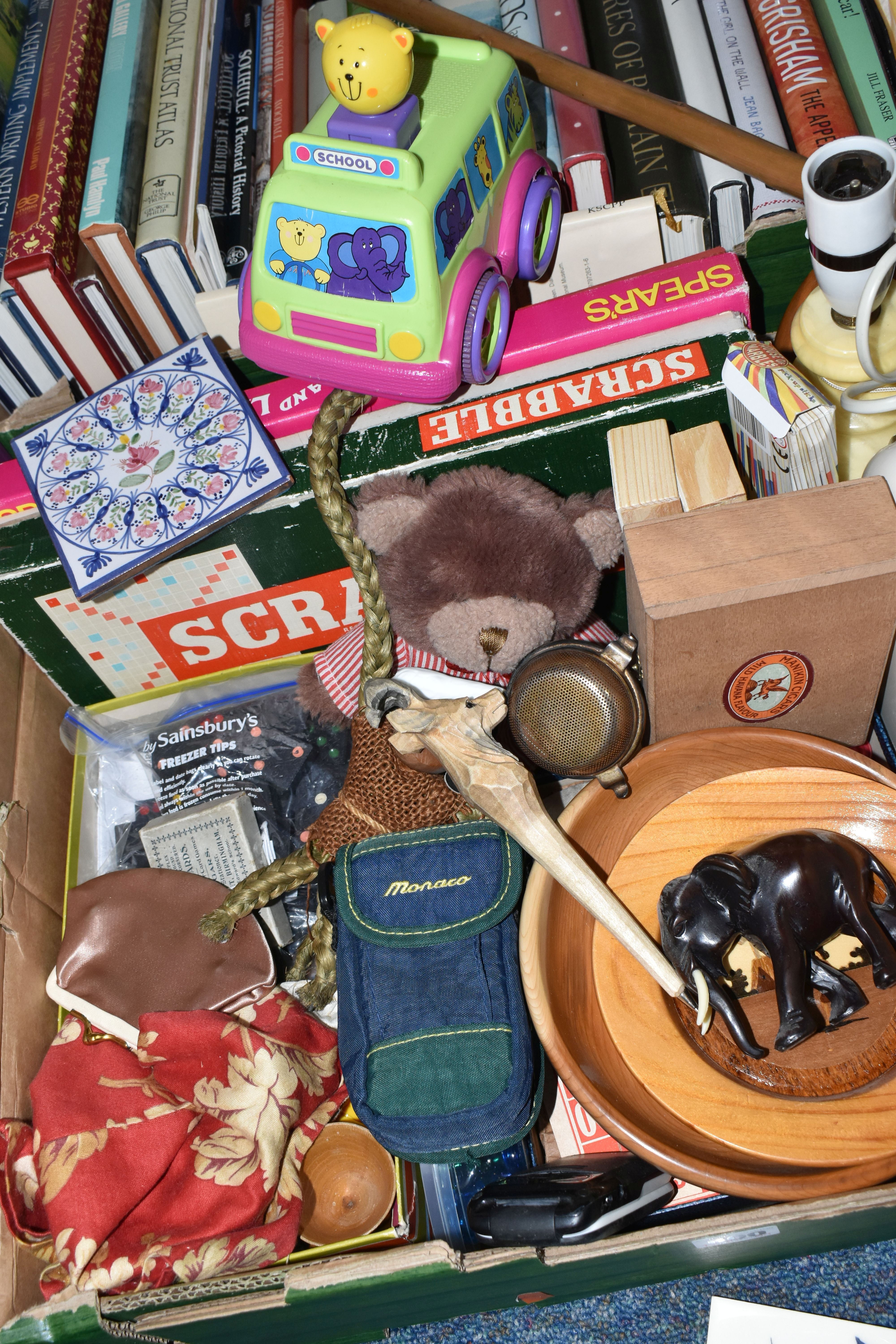 TWO BOXES OF MISCELLANEOUS SUNDRIES, to include four suitcases, a Kenwood blender, a boxed Beldray - Image 5 of 7