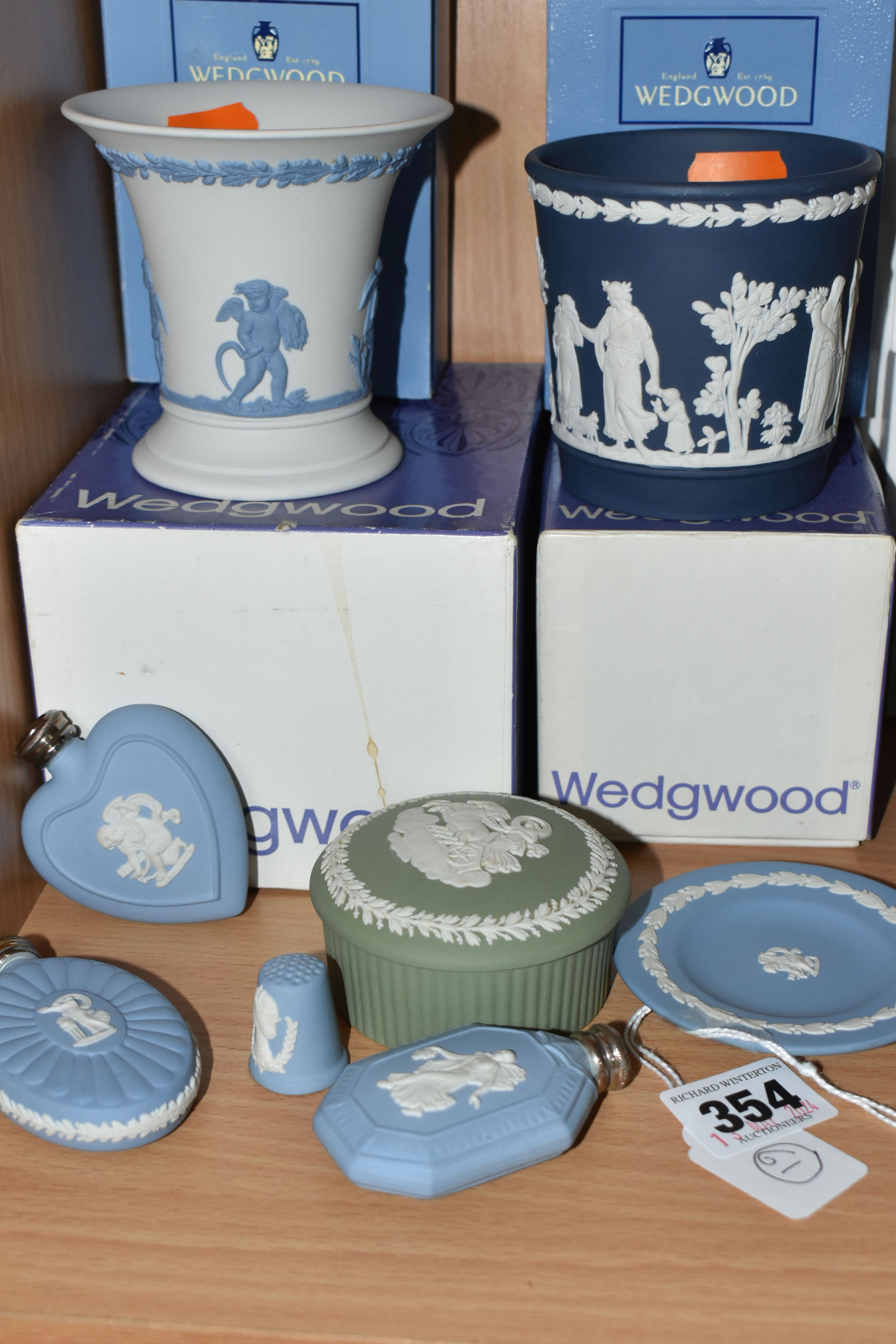 A GROUP OF WEDGWOOD JASPERWARE, ten pieces comprising two boxed vases, four scent bottles - of which - Image 2 of 4