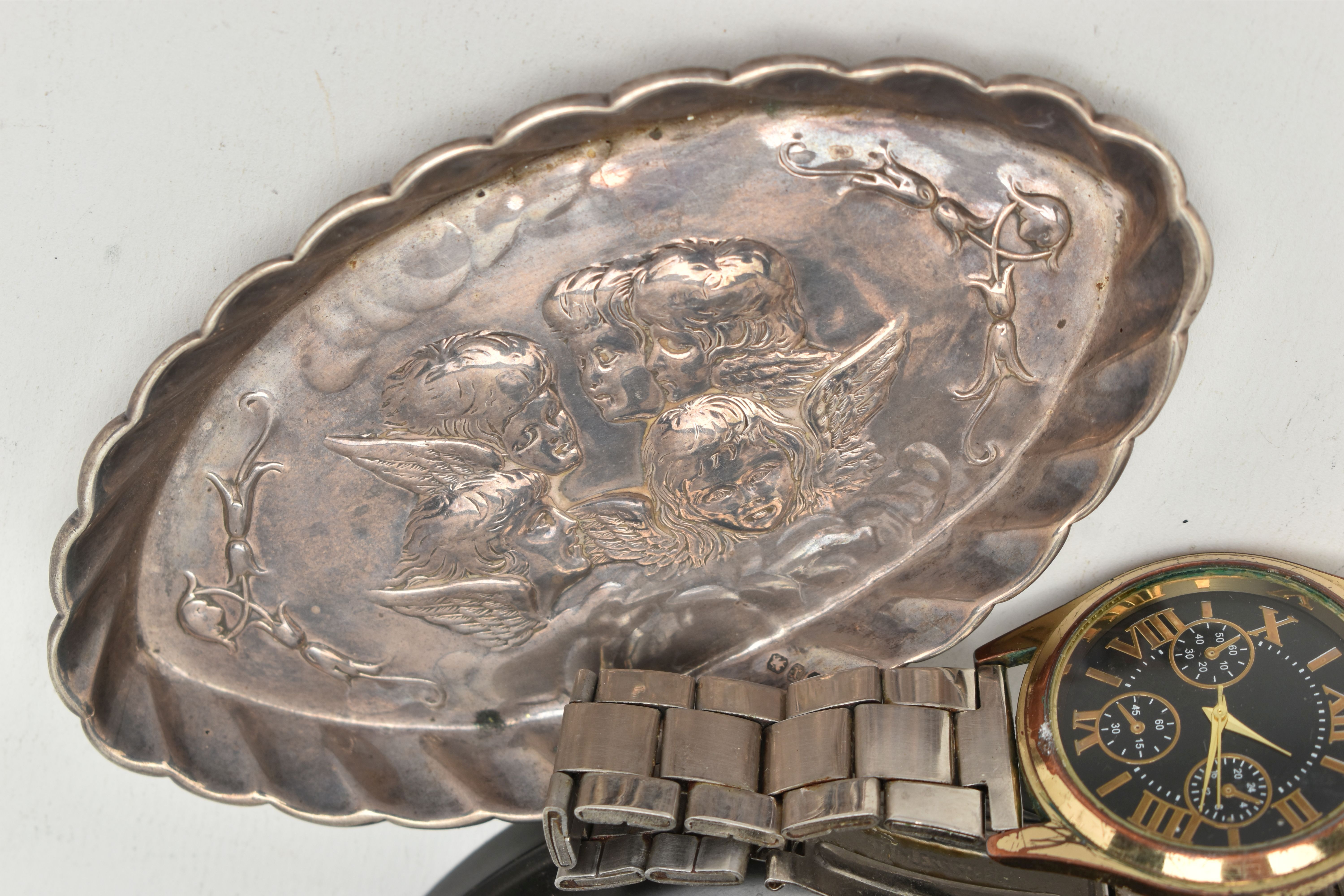 A SMALL ASSORTMENT OF SILVER AND OTHER ITEMS, to include a silver replica trophy, fitted to a - Image 5 of 6