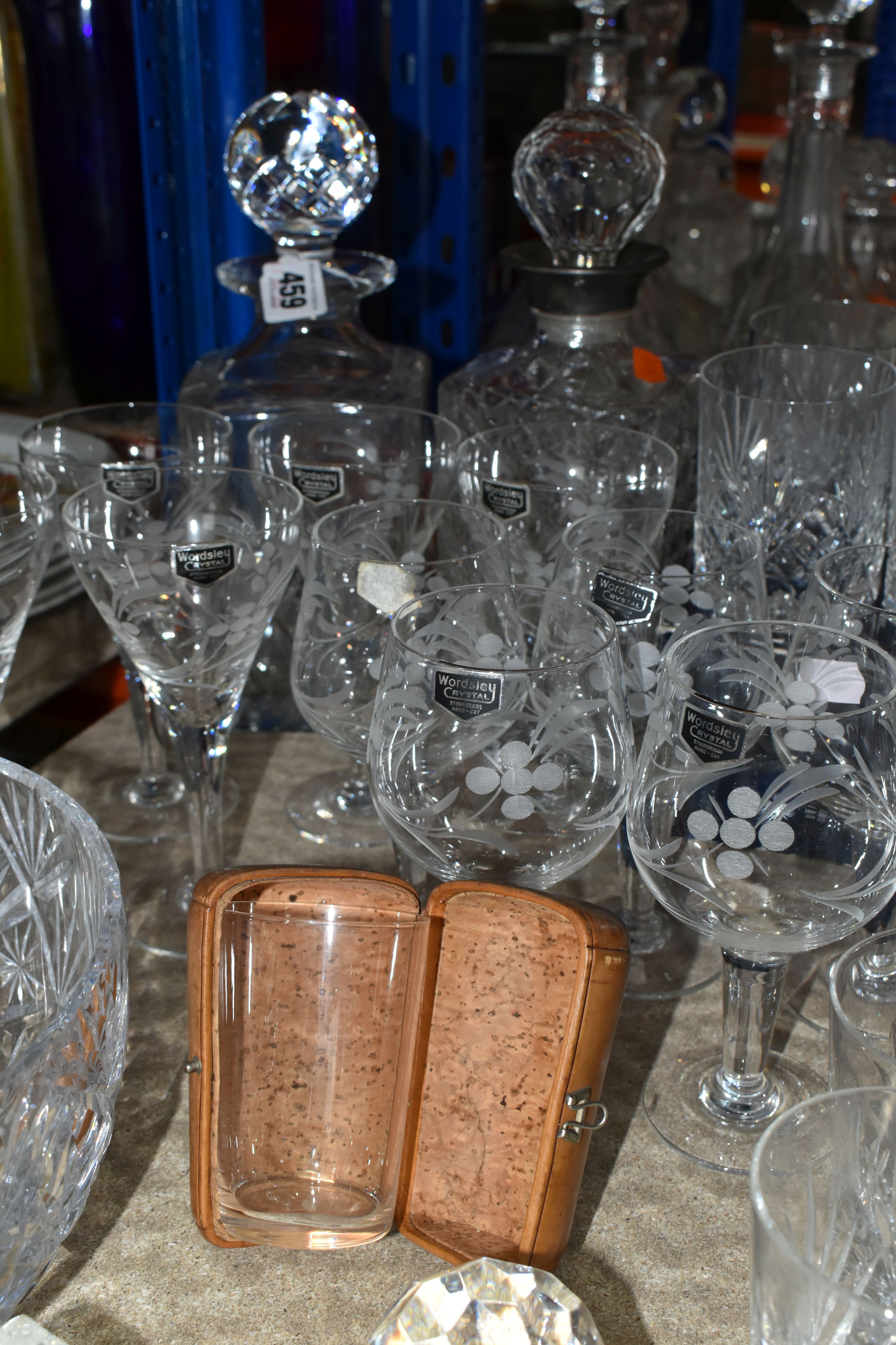 A LARGE COLLECTION OF WORDSLEY AND ROYAL DOULTON CRYSTAL CUT GLASSWARE ETC, including whisky - Image 10 of 10