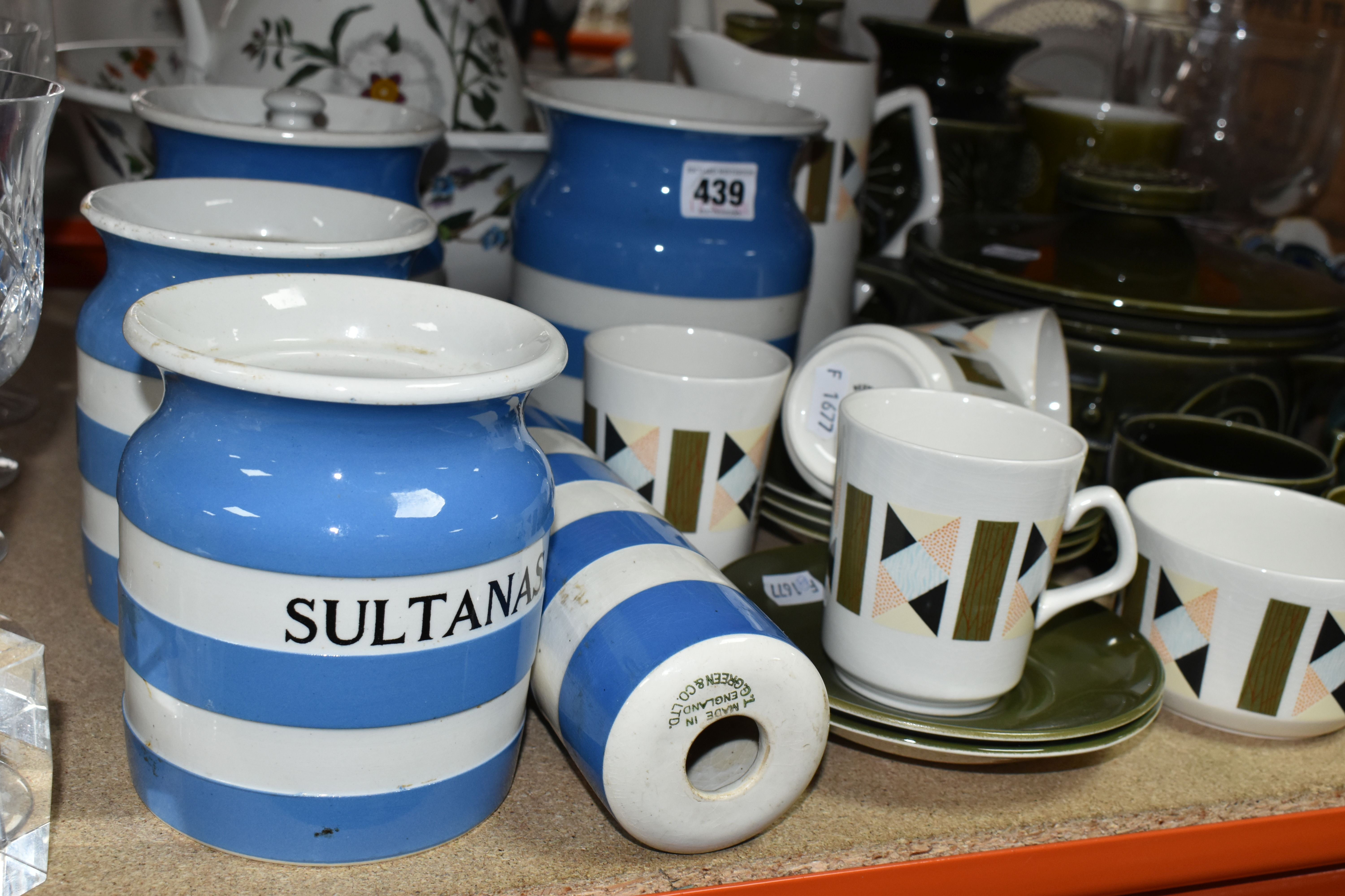 A LARGE COLLECTION OF CERAMIC KITCHENWARE INCLUDING PORTMERION, BESWICK AND T.G. GREEN 'CORNISH - Image 5 of 7