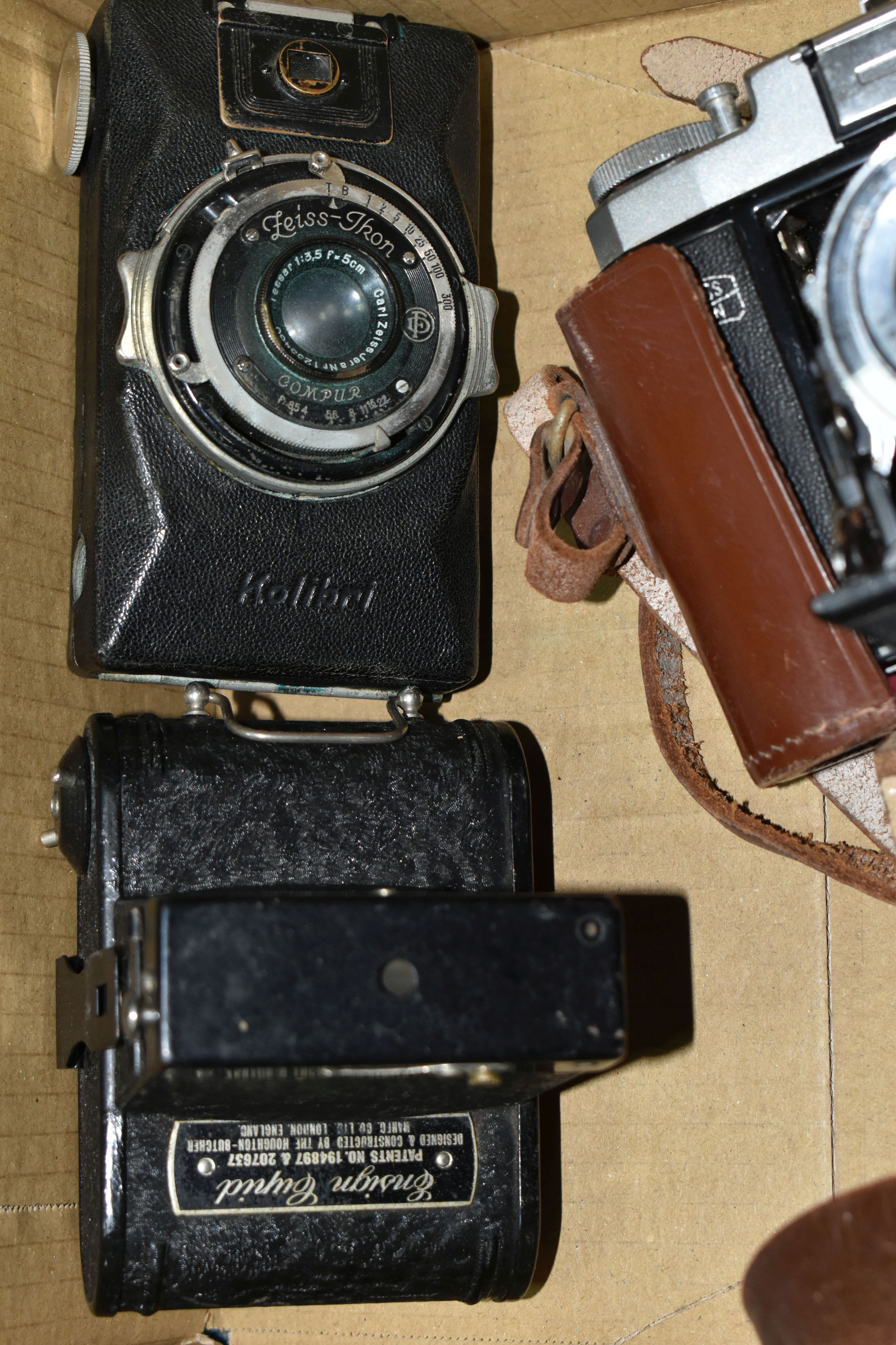 ONE BOX OF VINTAGE CAMERAS, to include an Ensign 'Cupid' , a Zeiss-Ikon Kolibri compact Compur - Image 3 of 4