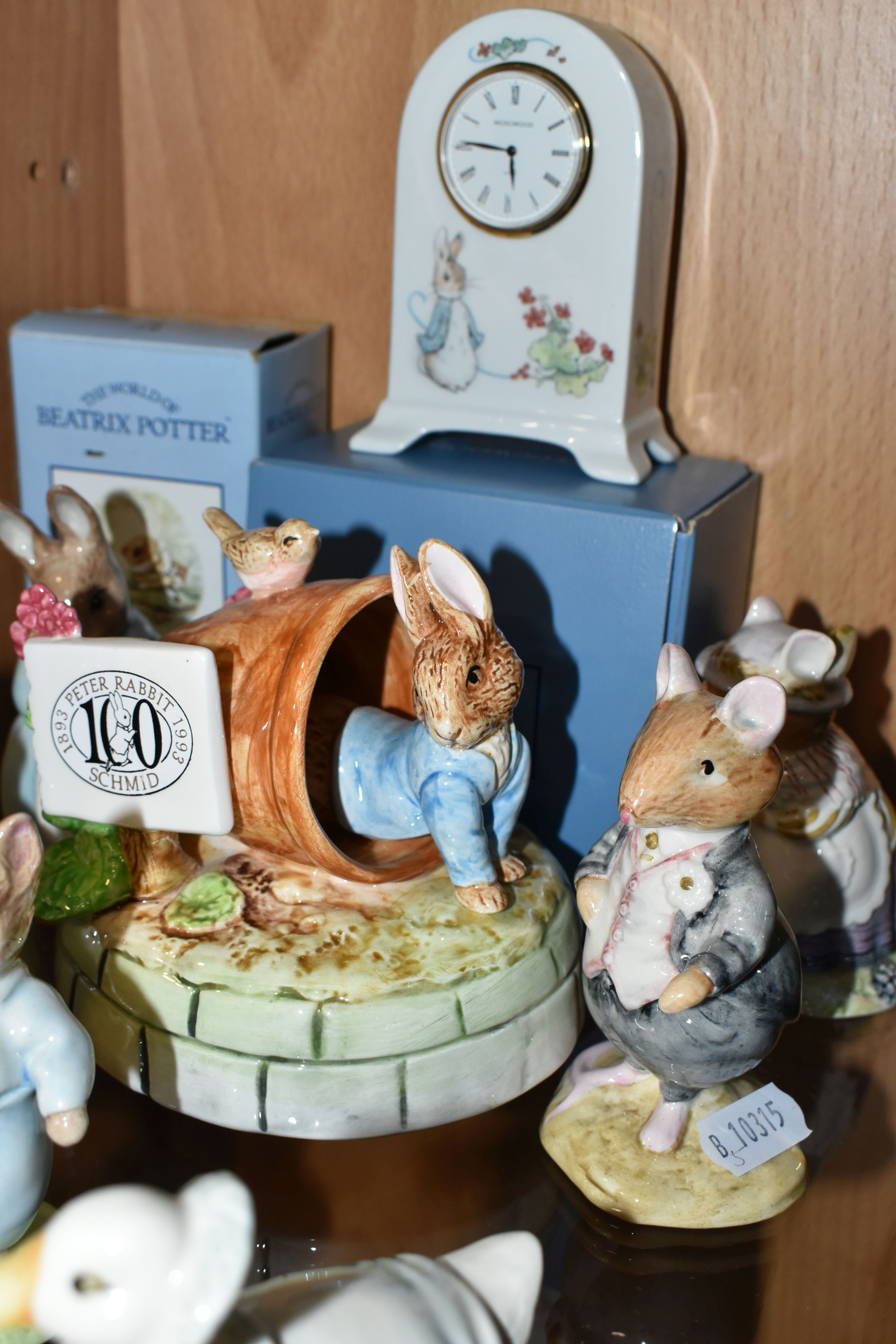 A GROUP OF BEATRIX POTTER AND BRAMBLY HEDGE FIGURES ETC, comprising Beswick Beatrix Potter - Image 6 of 7