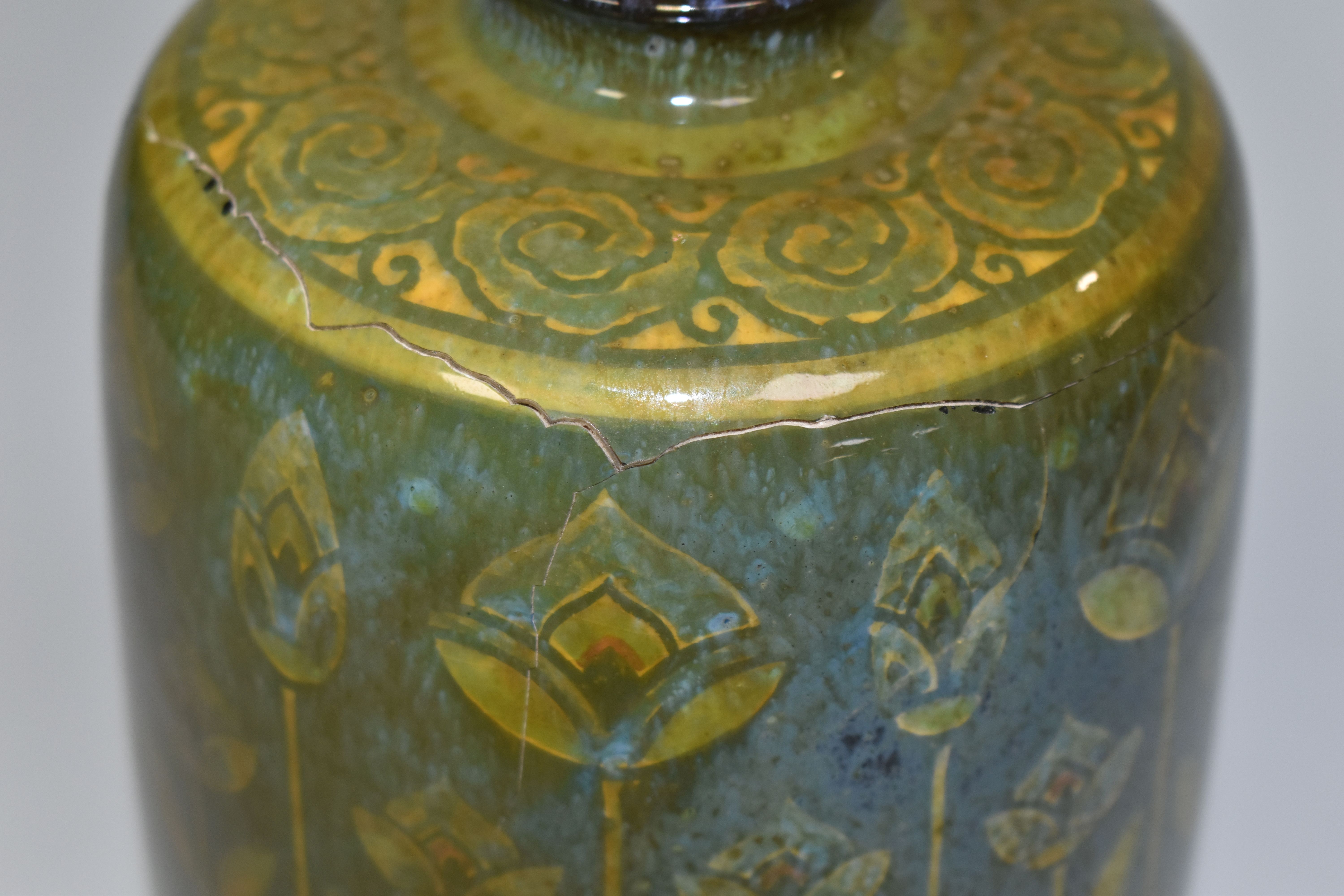 A PILKINGTON'S VASE, decorated with yellow stylized reeds and ducks on a mottled green ground, - Bild 5 aus 7