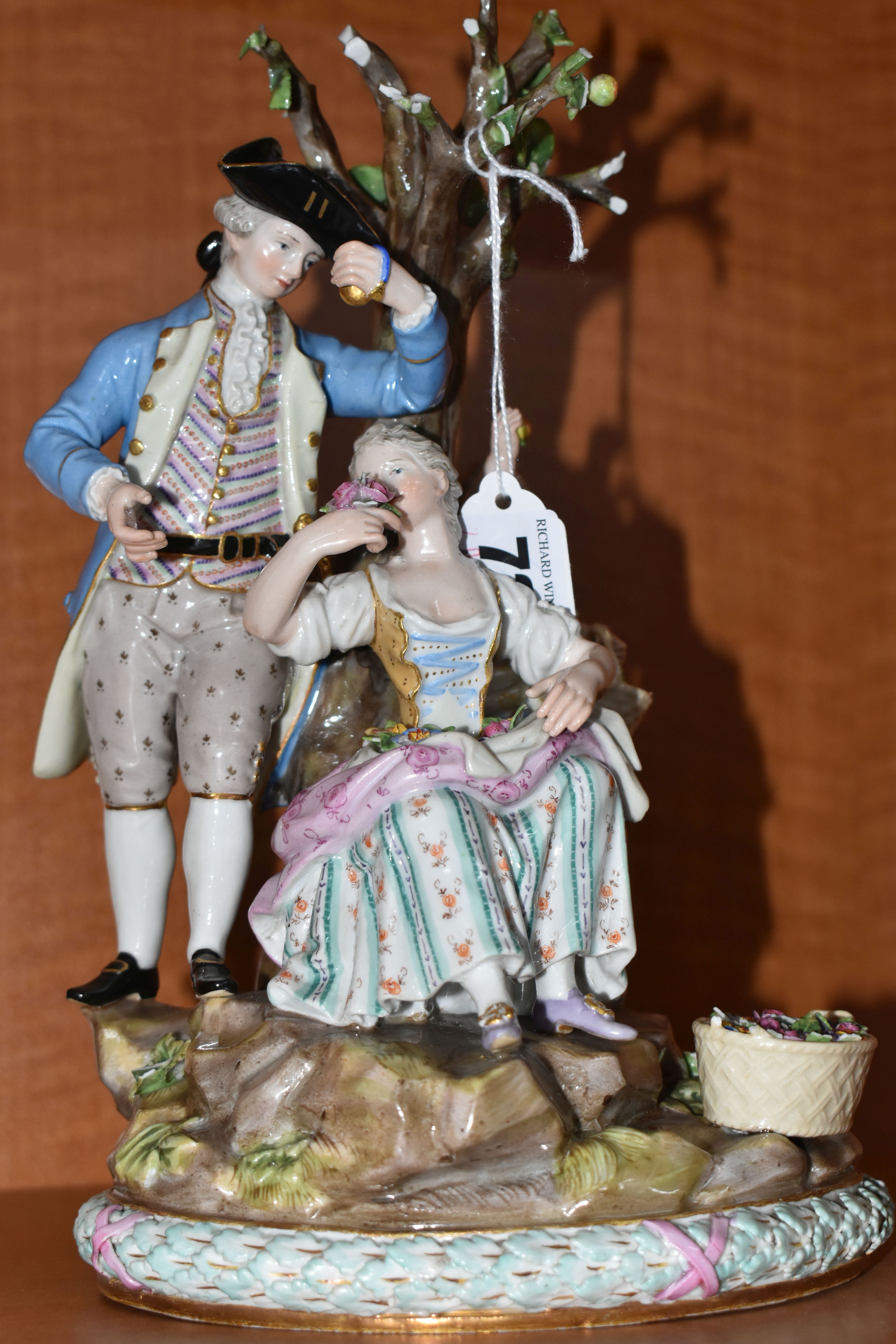 A LATE 19TH CENTURY MEISSEN PORCELAIN FIGURE GROUP OF A COURTING COUPLE BENEATH A TREE WITH FLOWERS, - Image 2 of 10