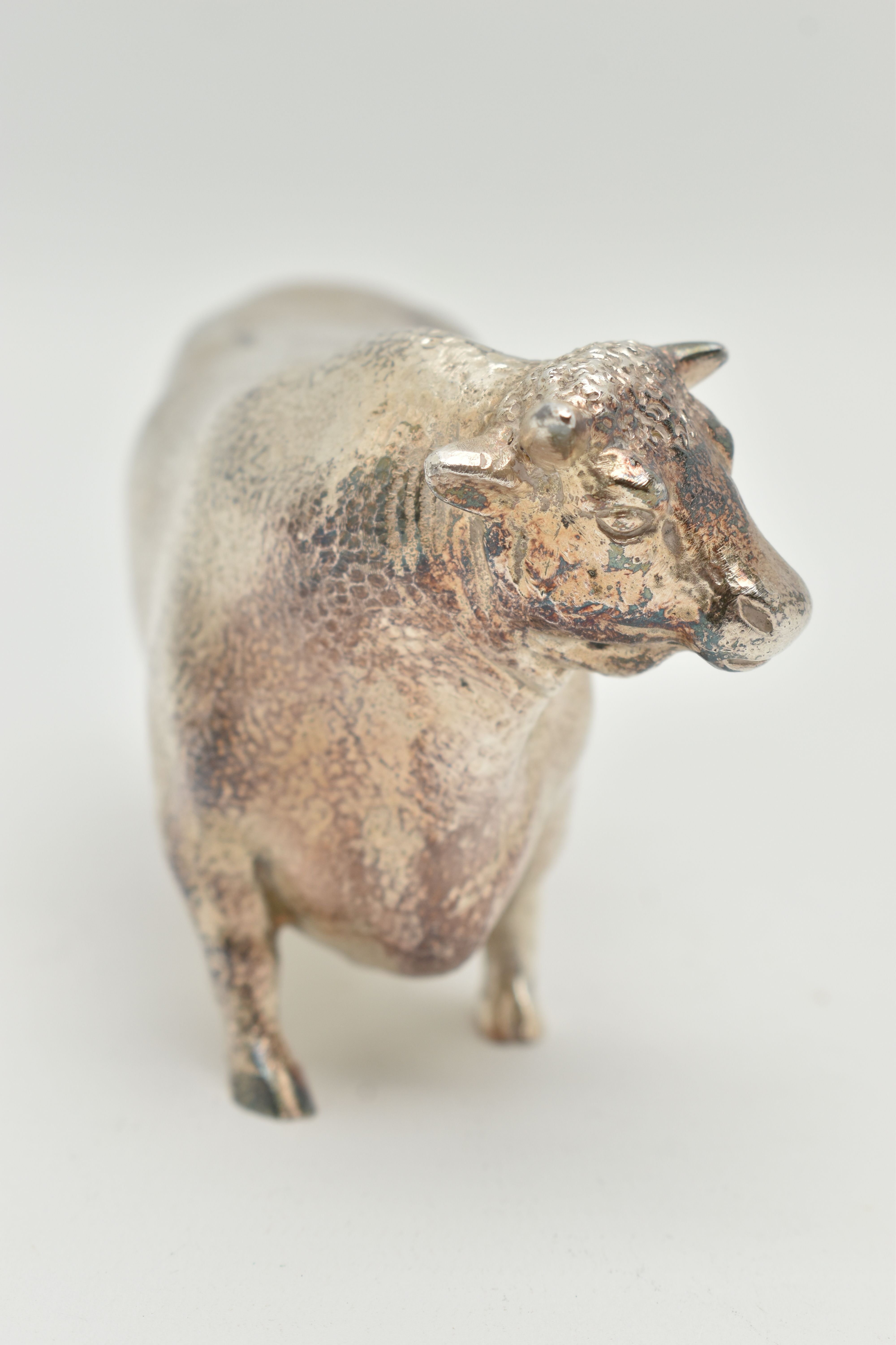 AN ELIZABETH II SILVER BULL FIGURE, textured surface, maker Albert Edward Jones, Birmingham 1978, - Image 2 of 5