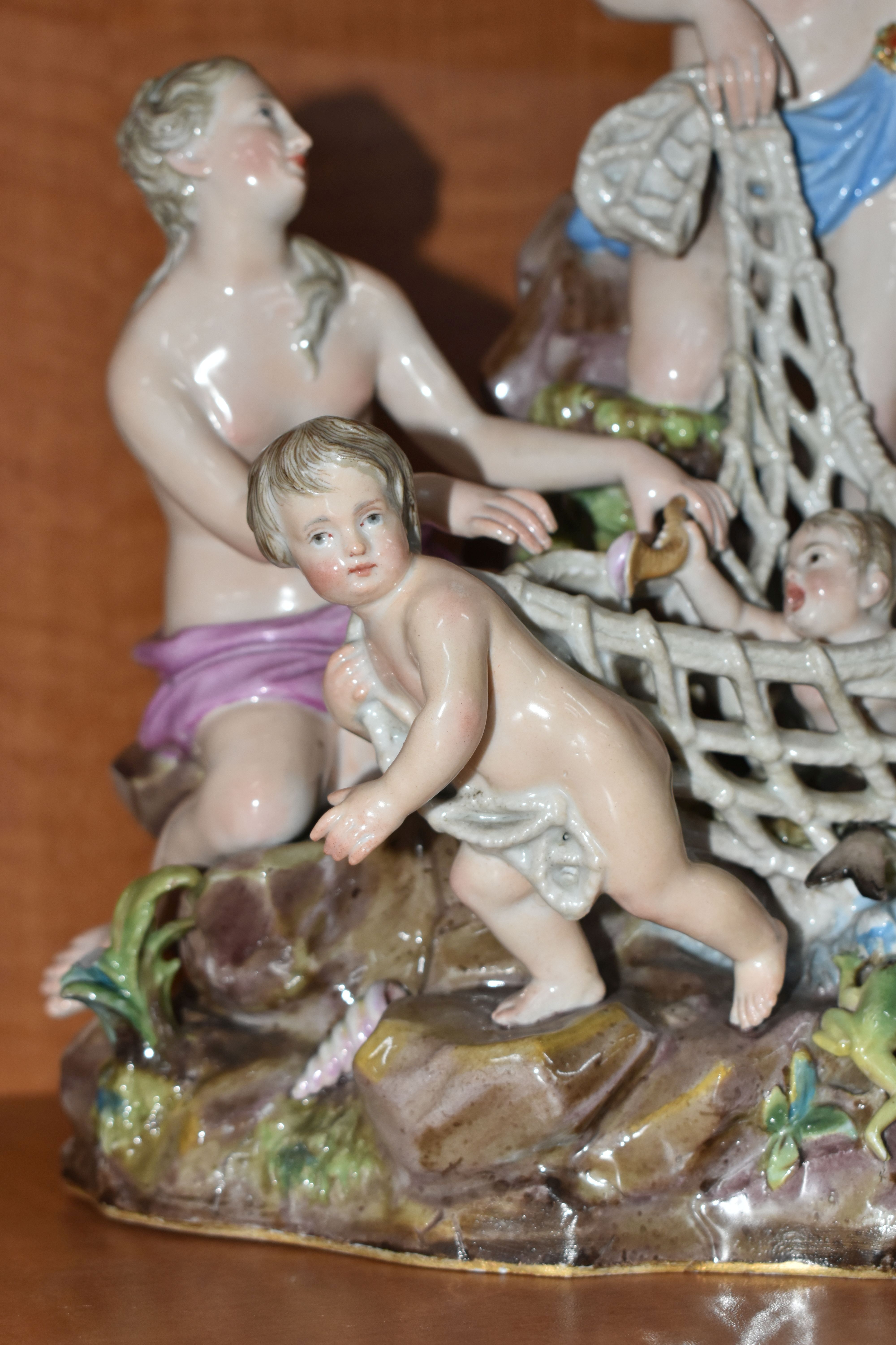 A 19TH CENTURY MEISSEN PORCELAIN FIGURE GROUP 'CAPTURE OF THE TRITONS', originally modelled by J J - Image 3 of 10