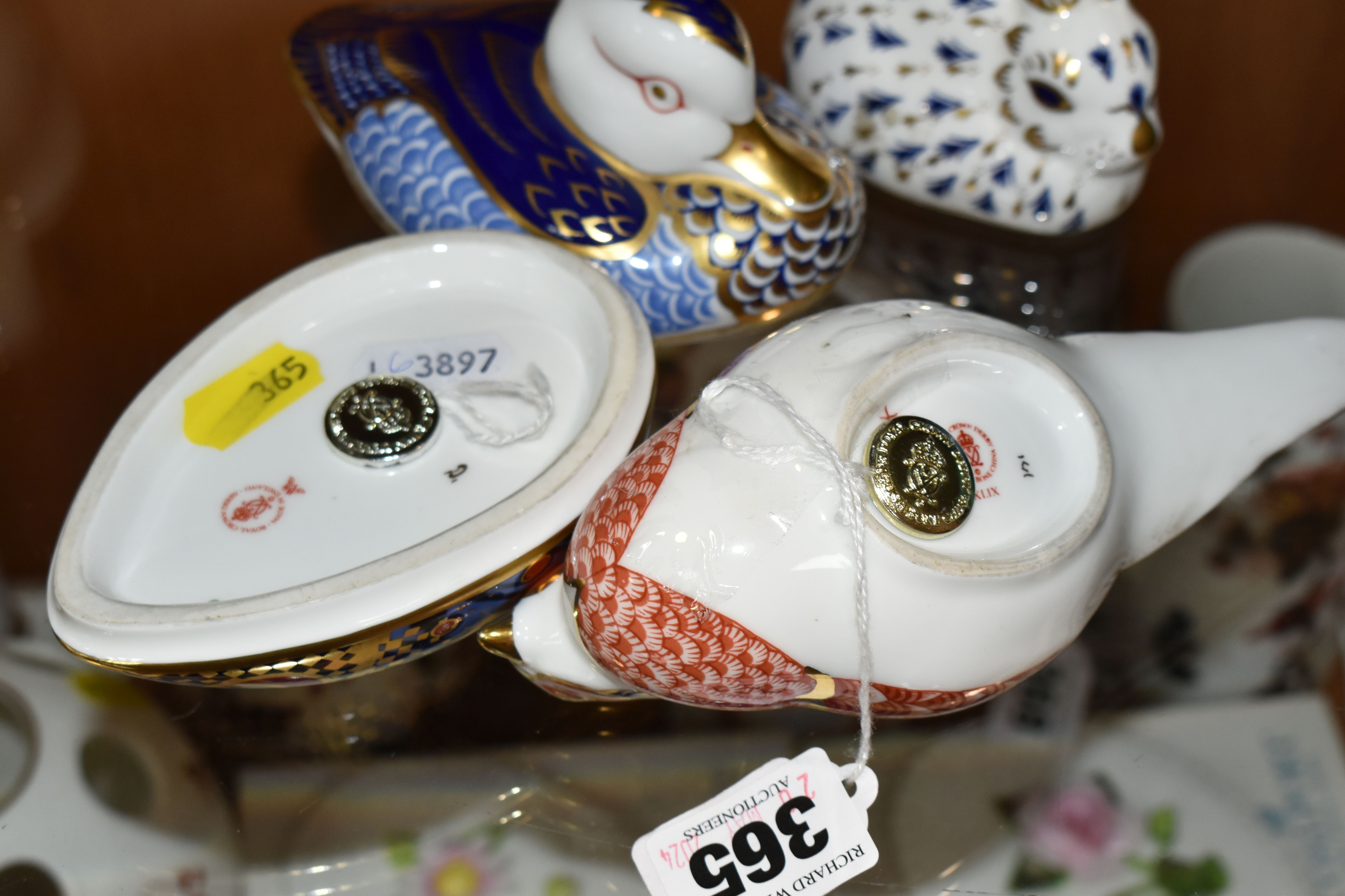 A GROUP OF FOUR ROYAL CROWN DERBY IMARI PAPERWEIGHTS, comprising 'Computer Mouse' modelled by Mark - Image 4 of 5