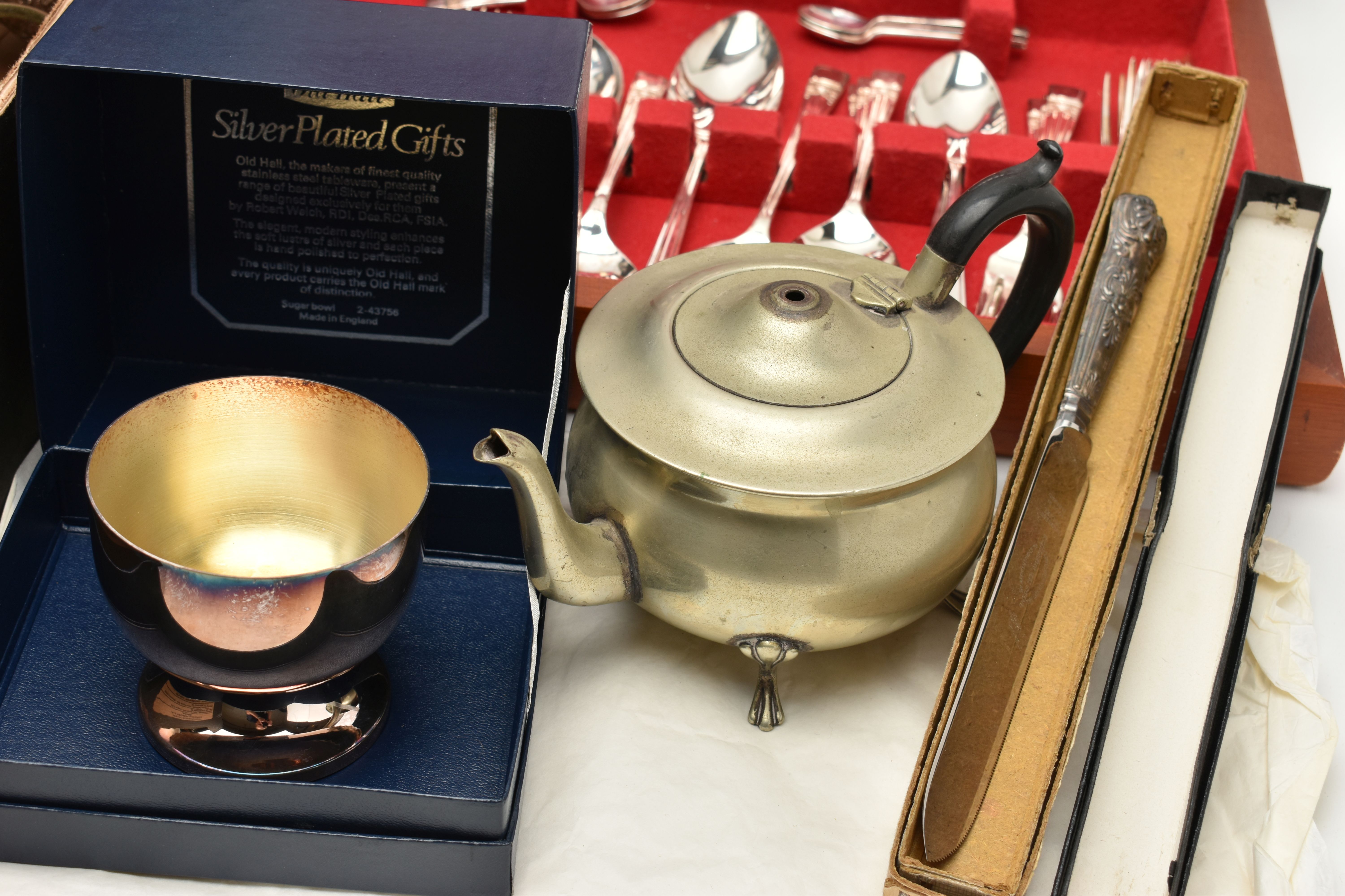 A BOX OF WHITE METAL WARE, to include a four piece silver plated tea set, comprising of a teapot, - Image 3 of 4