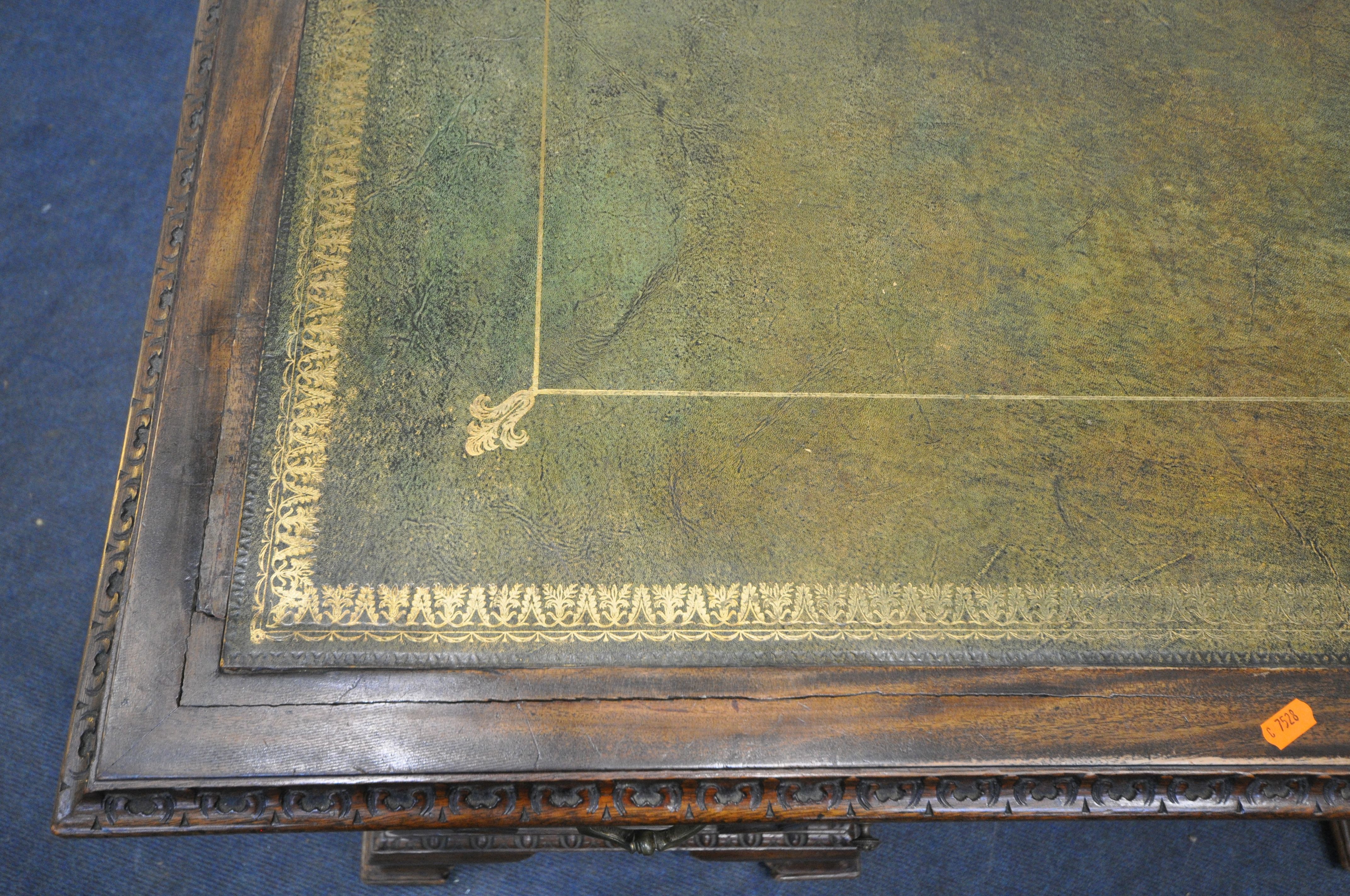 A REPRODUCTION GEORGIAN STYLE MAHOGANY PARTNERS DESK, with a green and tooled gilt leather writing - Image 4 of 12
