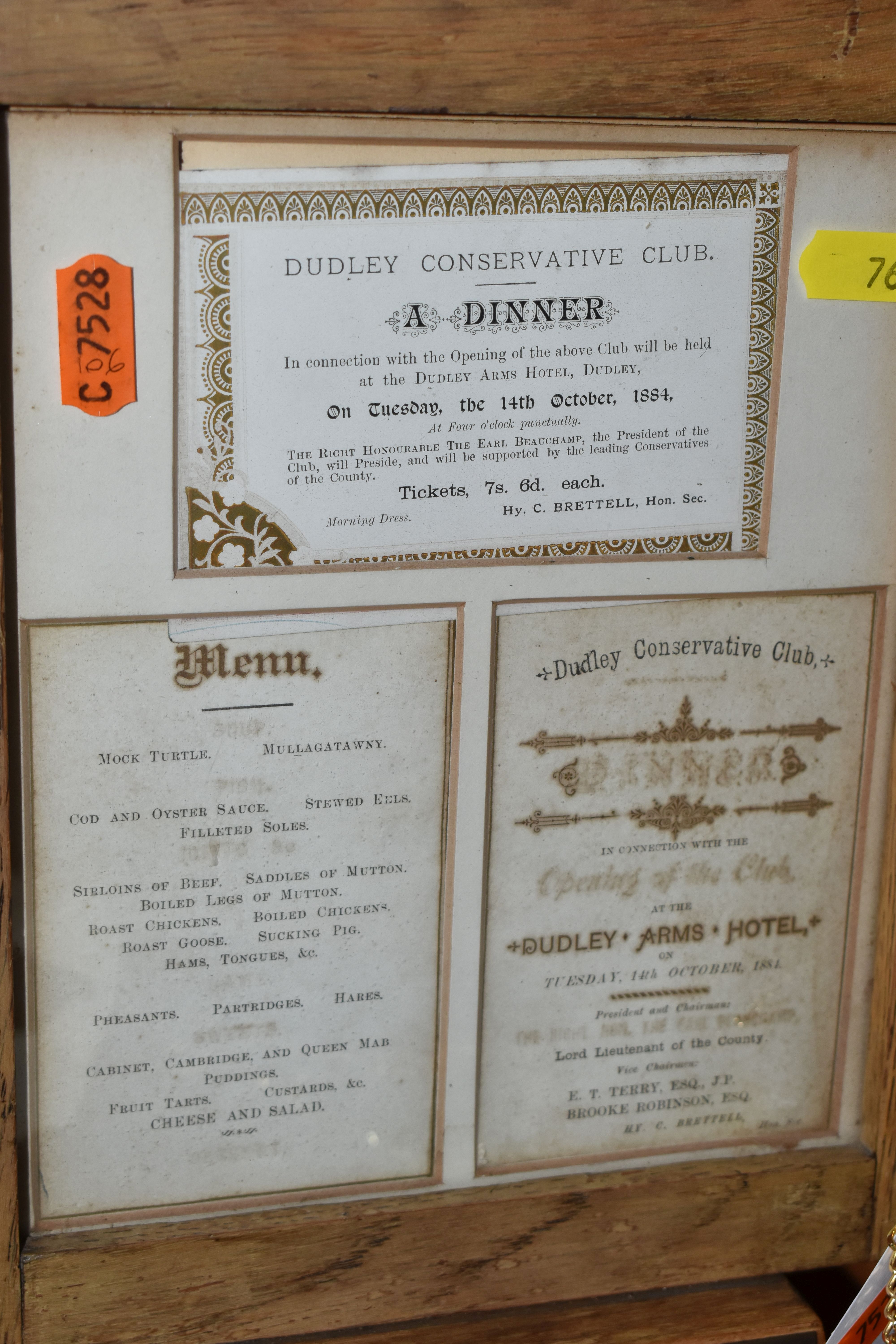 AN OAK FRAME CONTAINING A DUDLEY CONSERVATIVE CLUB TICKET, MENU CARD AND PROGRAMME FOR A DINNER IN - Image 12 of 12