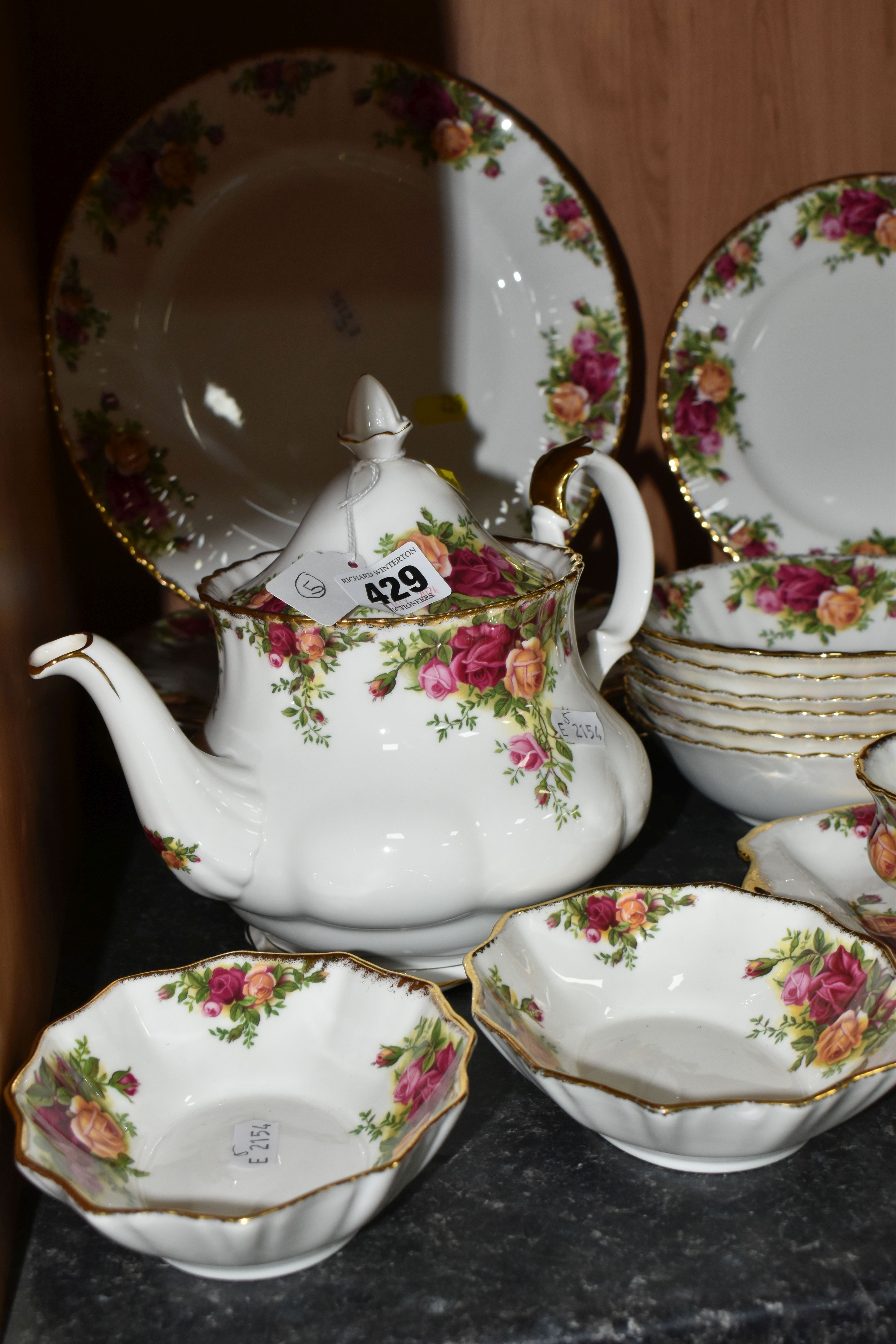 A LARGE QUANTITY OF ROYAL WORCESTER 'OLD COUNTRY ROSES' PATTERN TEAWARE, comprising one teapot, - Image 5 of 5