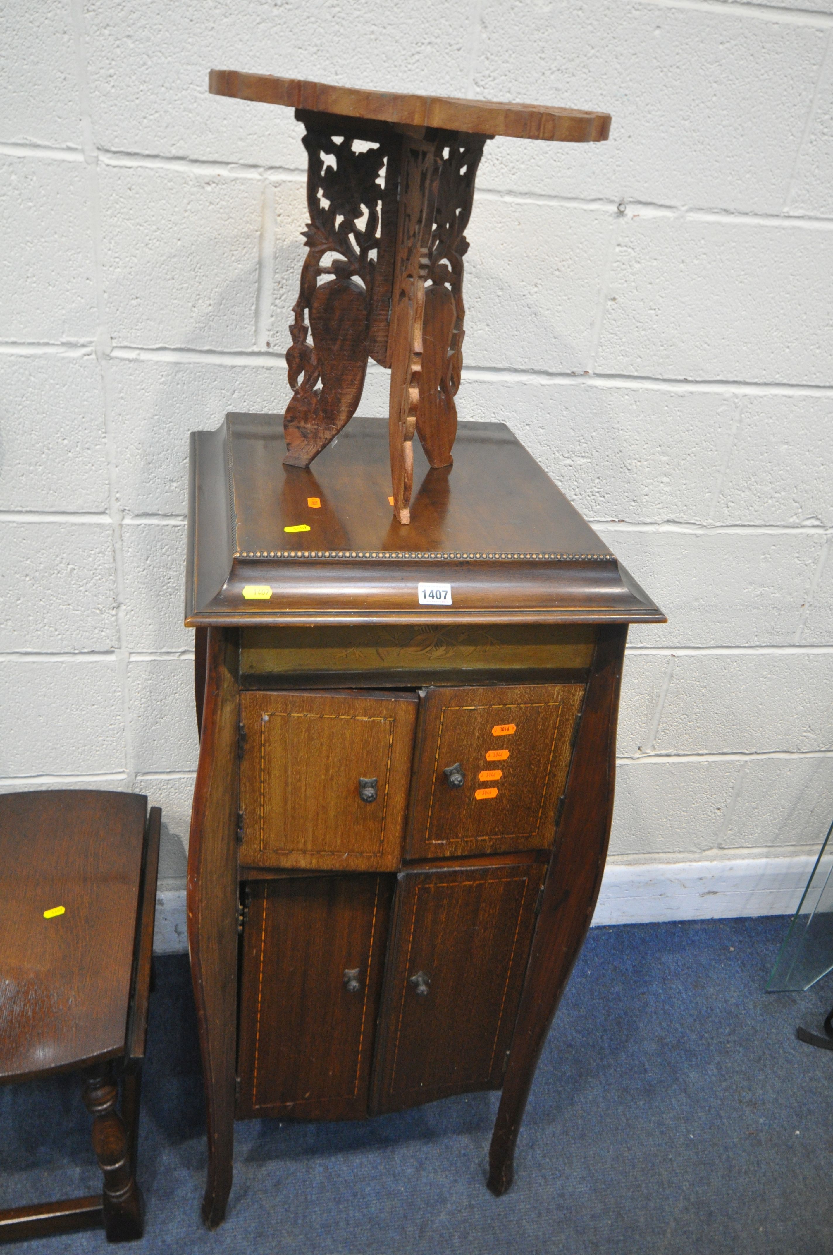 AN EARLY 20TH CENTURY MAHOGANY GRAMOPHONE CABINET, with a hinged lid and two pairs of doors, width - Image 2 of 4