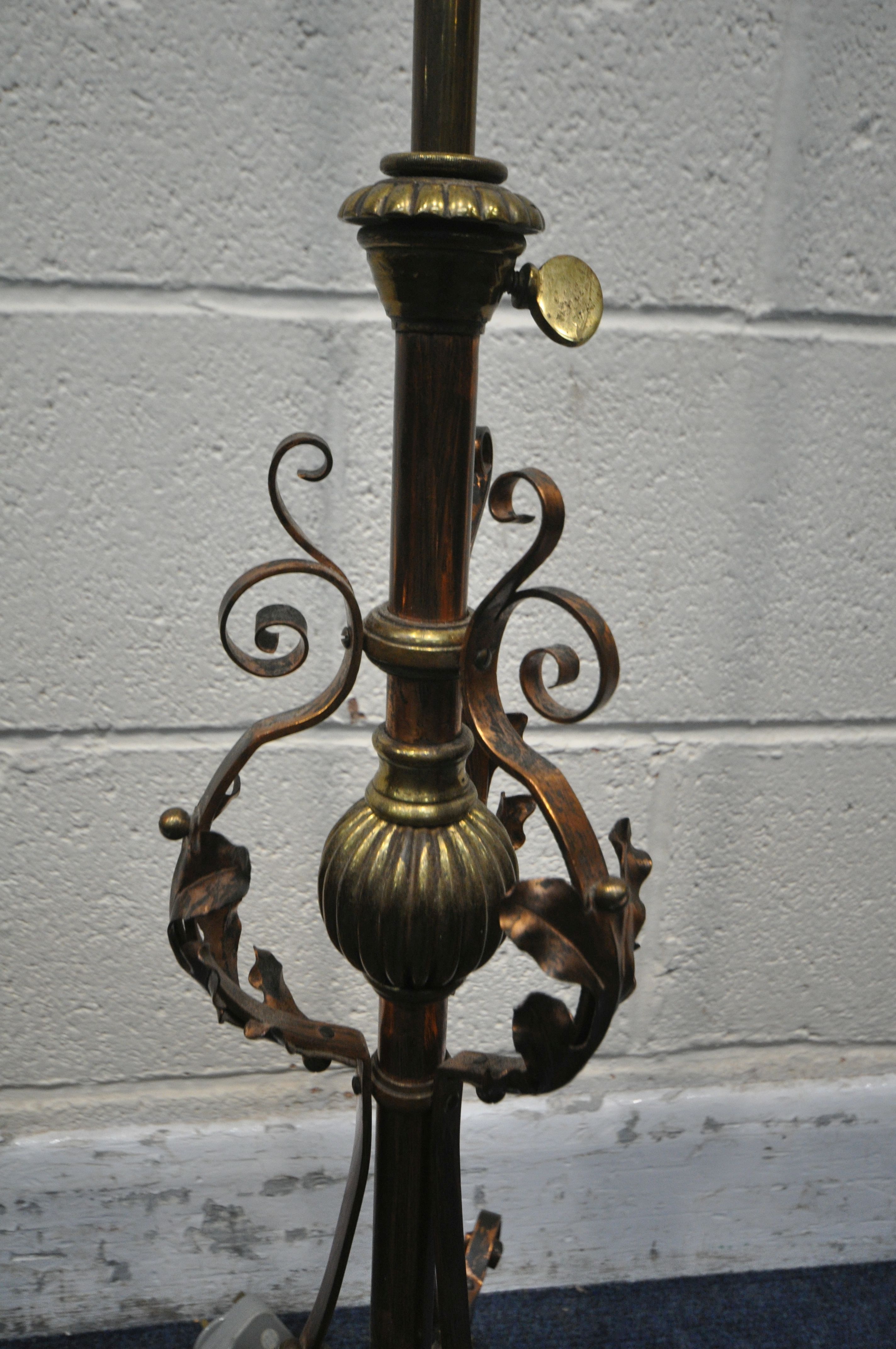 AN ART NOUVEAU BRASS AND COPPER TELESCOPIC STANDARD LAMP, height - Image 3 of 4